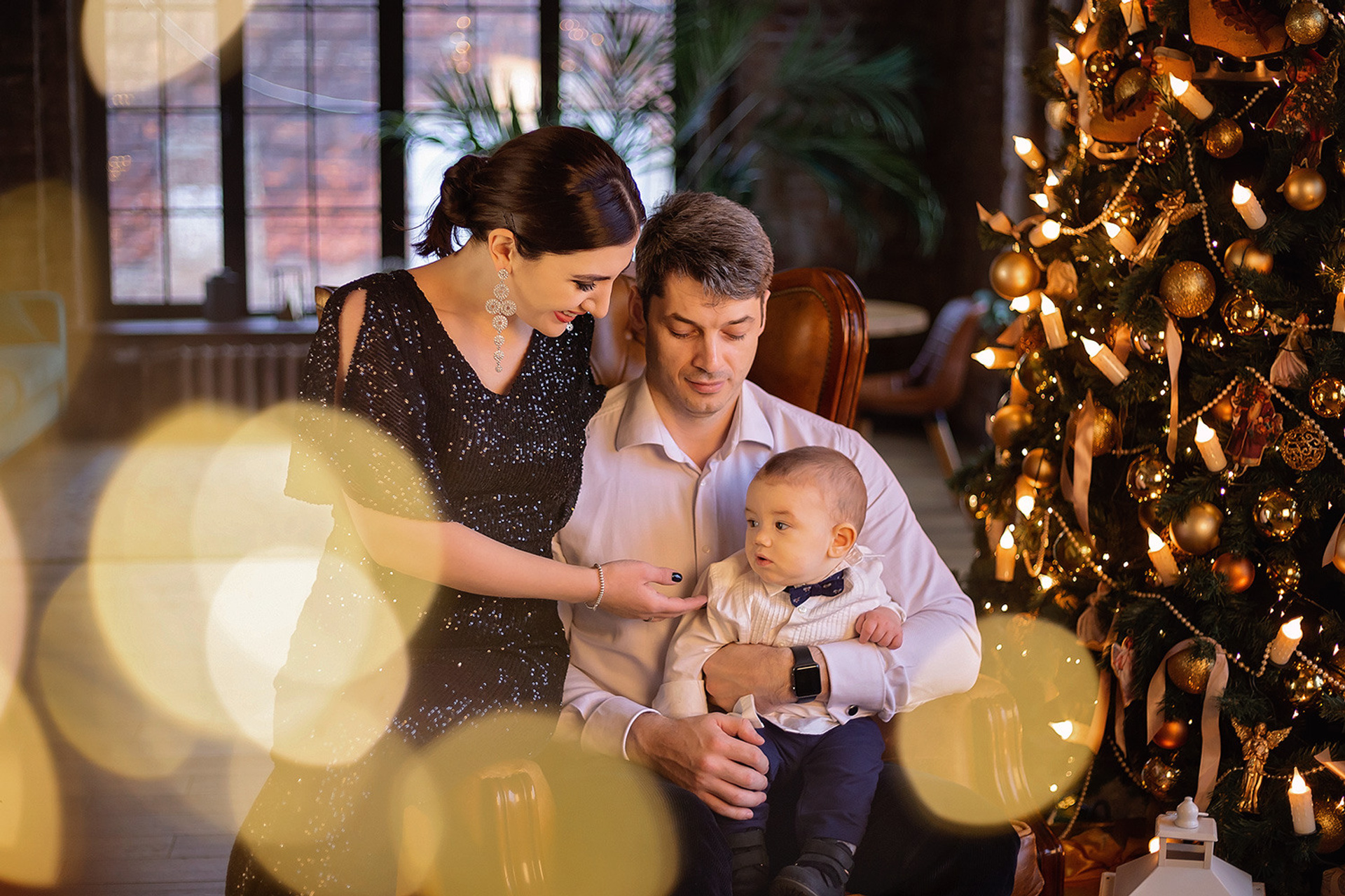 Мадина и семья, Новый год