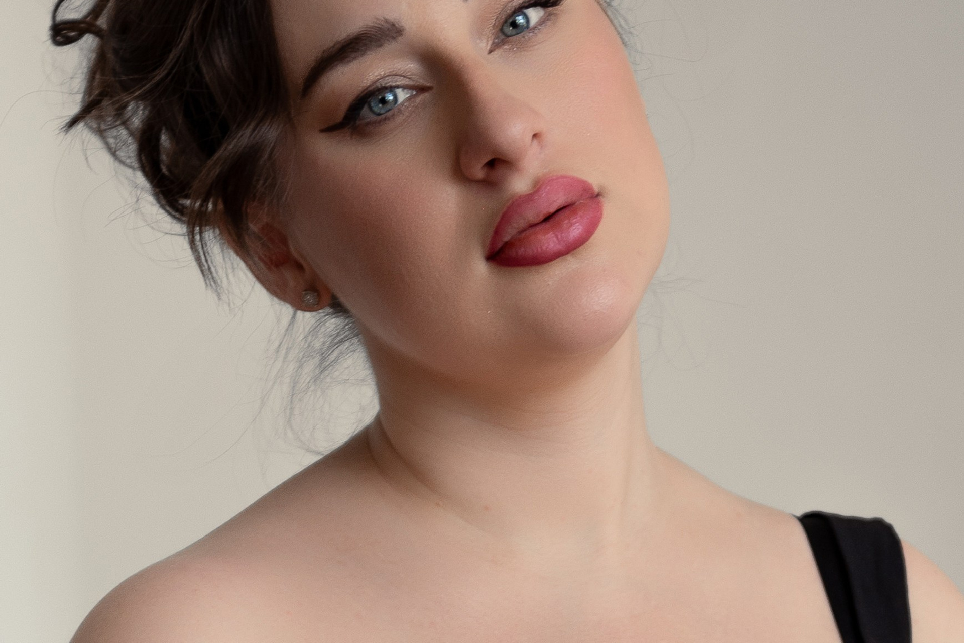 Алина Альберт