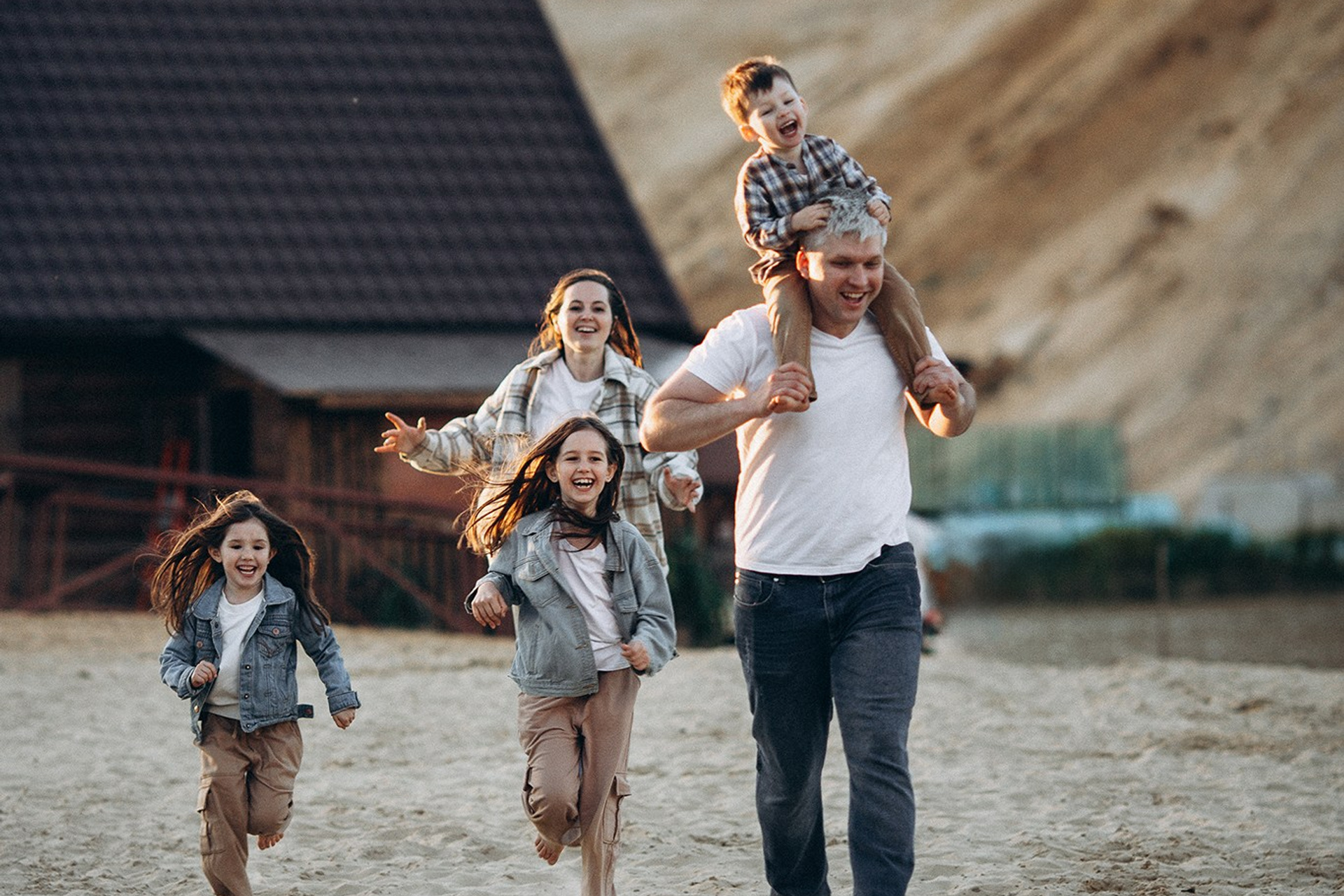 Дима, Юля, Алиса, Аня, Саша, Джерзжинский карьер