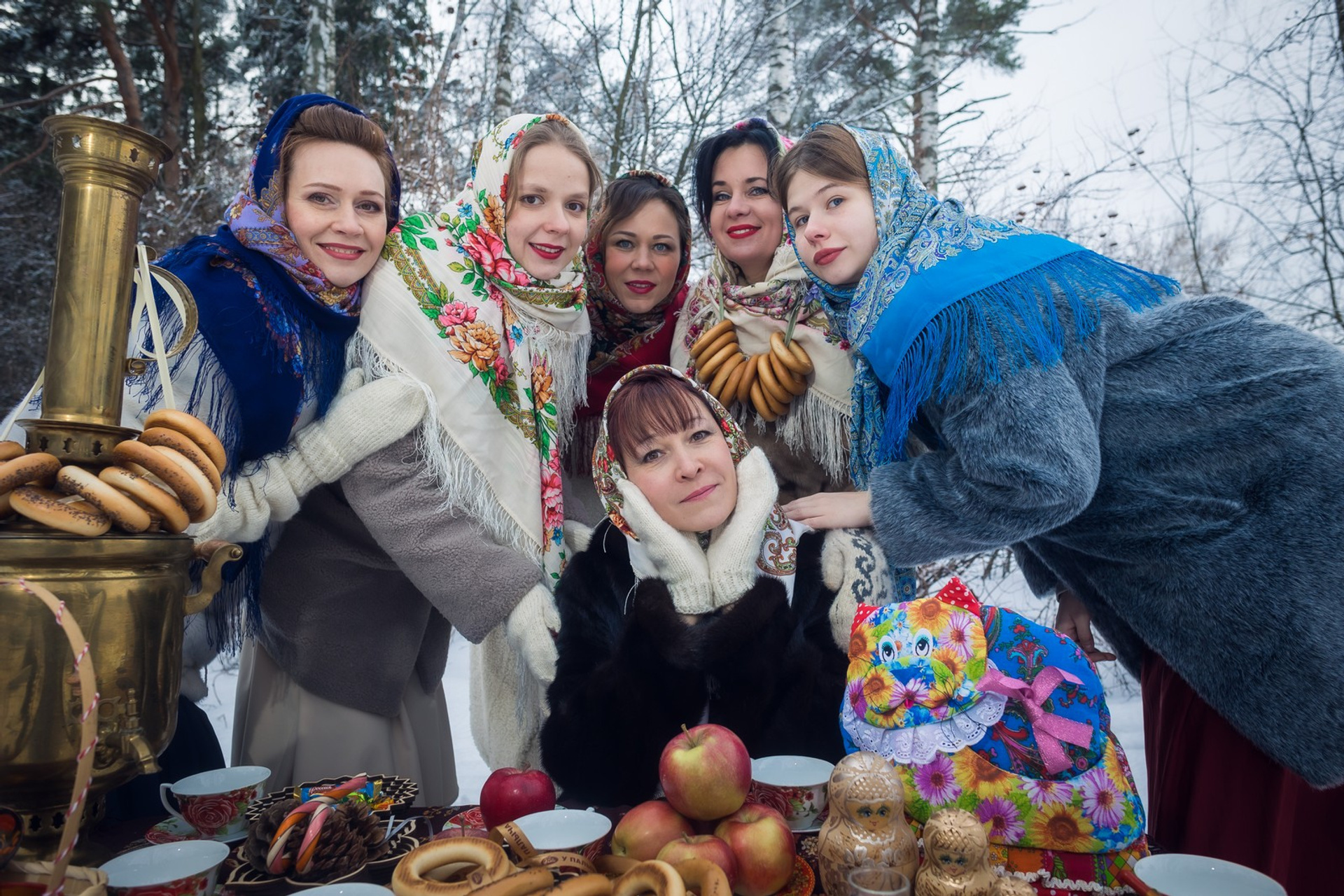 Зима. Русские красавицы