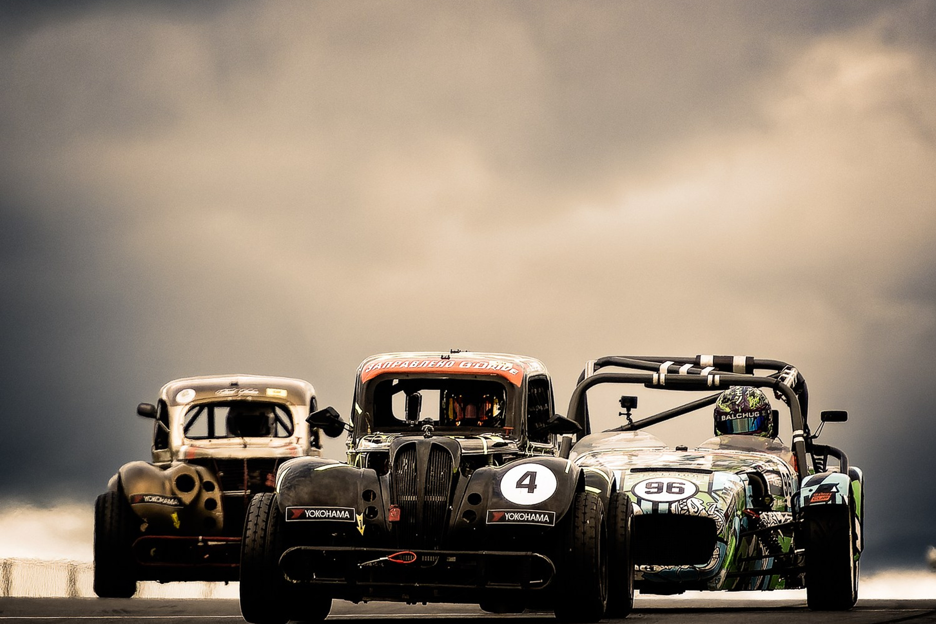 Прототипы группы CN, две Легенды и один Шорткат на трассе Moscow Raceway
