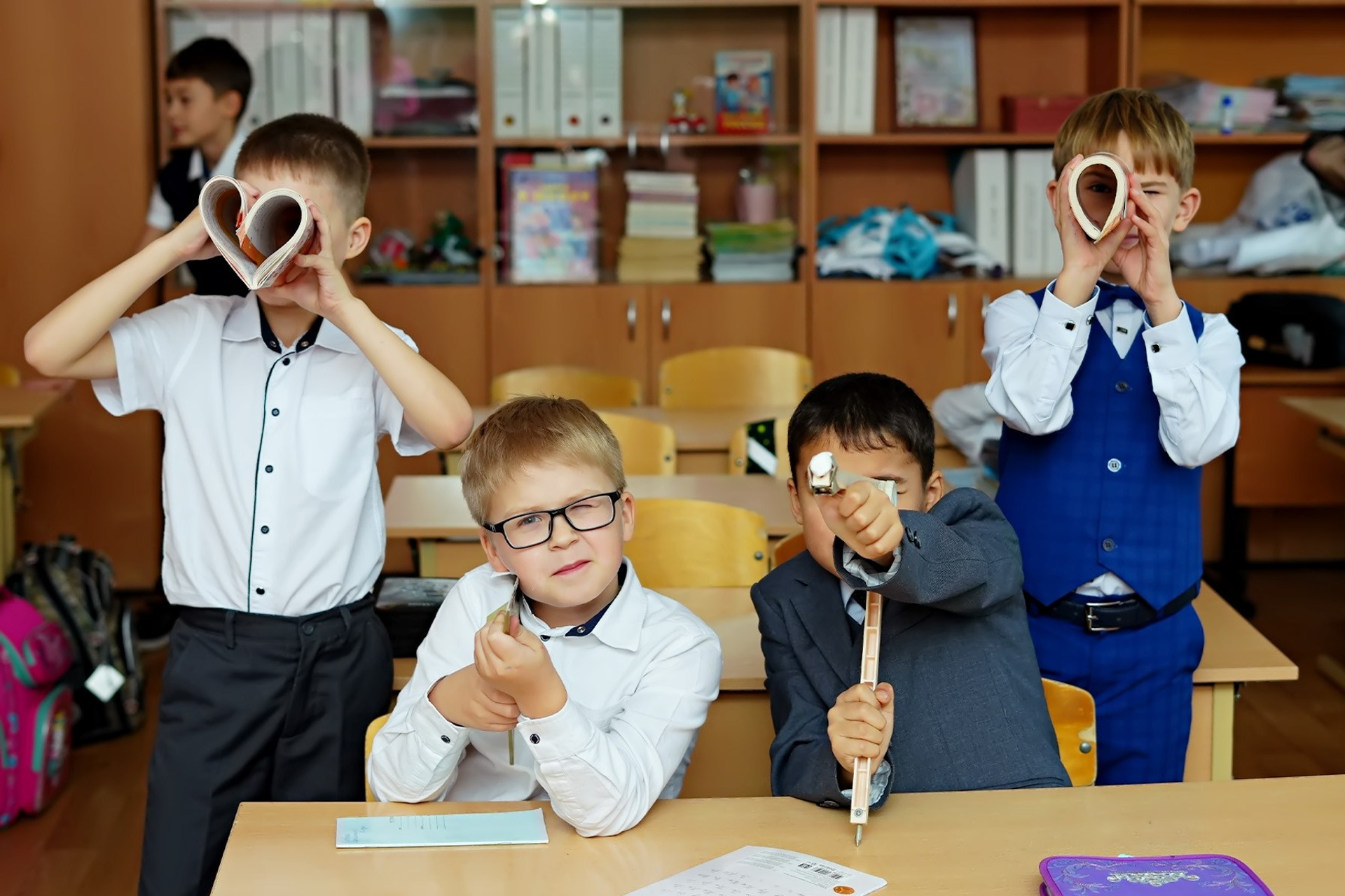 ФОТОСЕССИЯ младших школьников — 700р с человека, от 15 человек