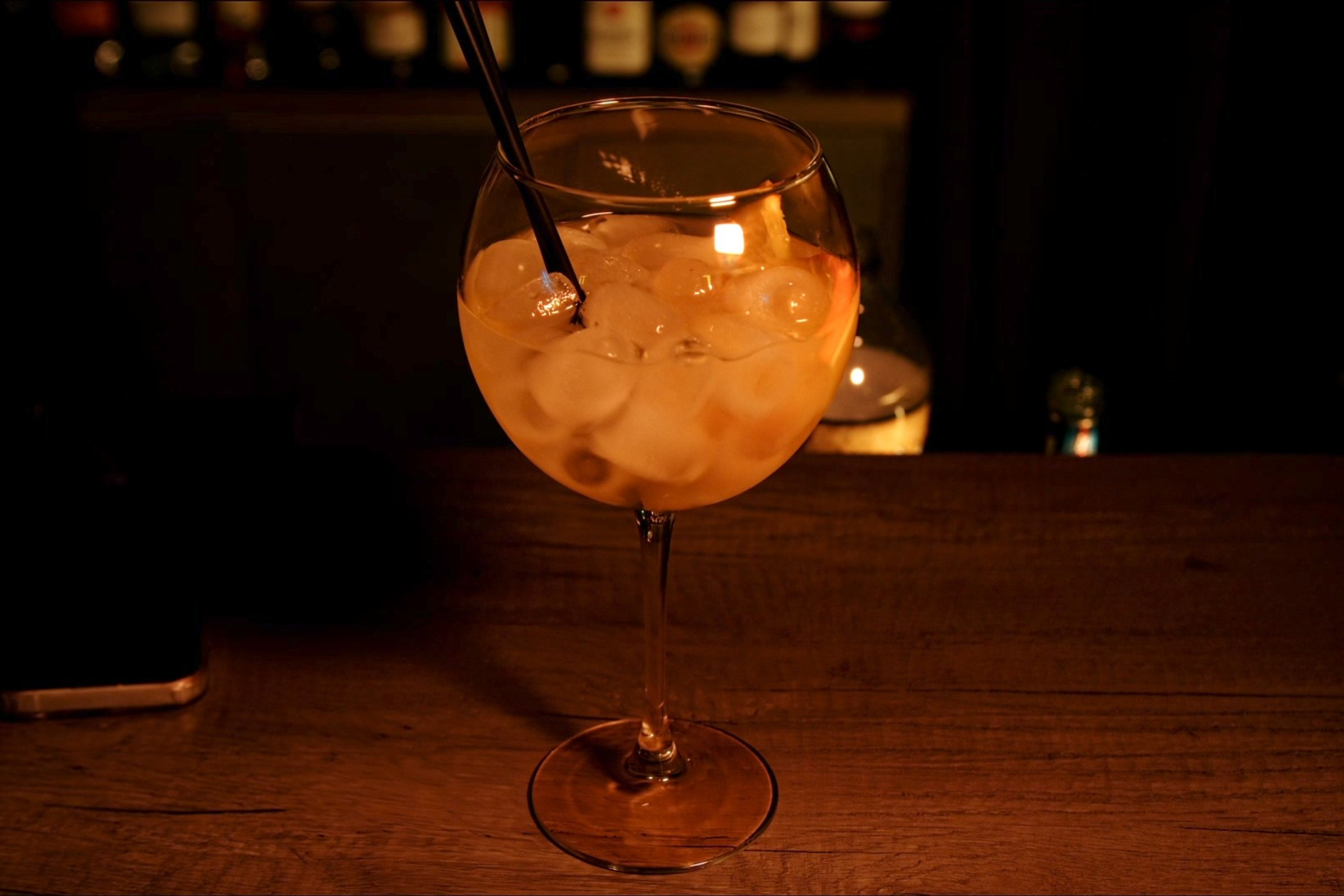 Реклама. «Lounge Bar»