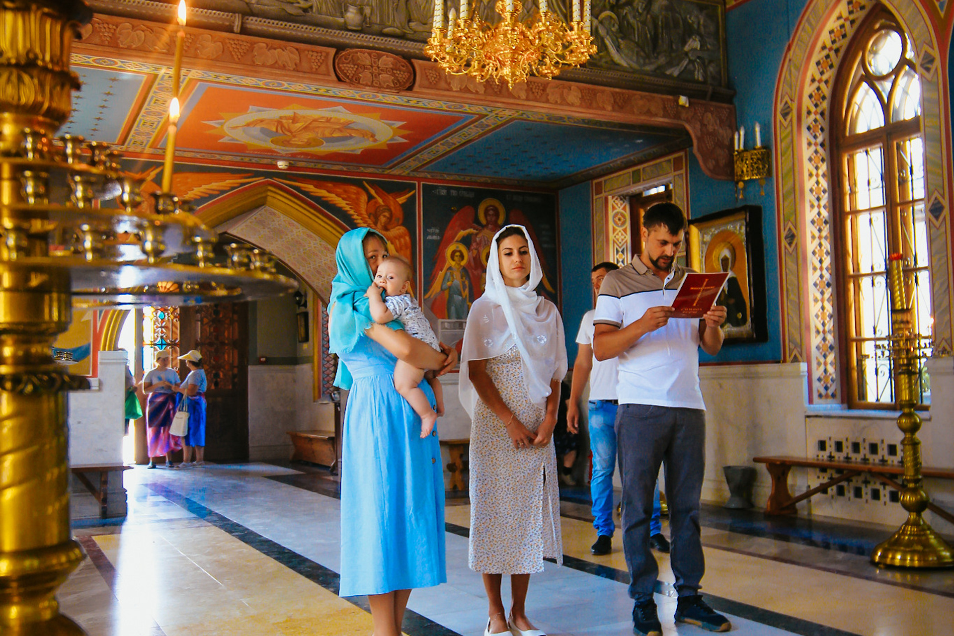 «Церковь всех Крымских святых и Федора Стратилата» Крещение Алушта. Фотограф в Крыму Григорий