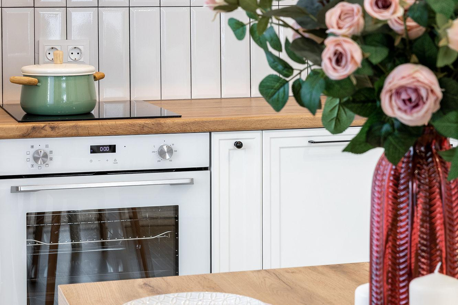 Двухкомнатная квартира по ул. Рабочей, г. Томск