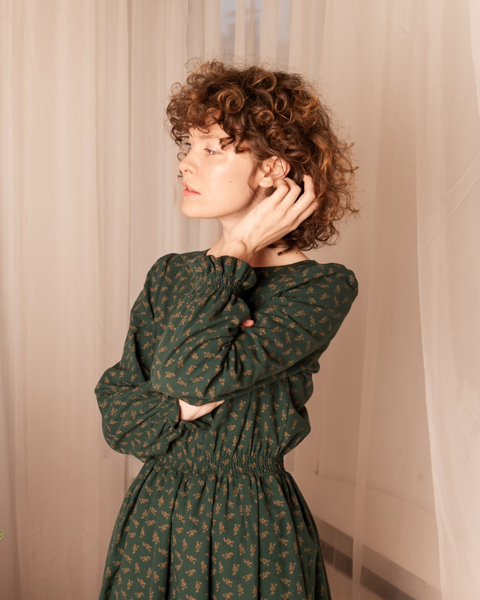 Оля для бренда одежды KROUGEVA