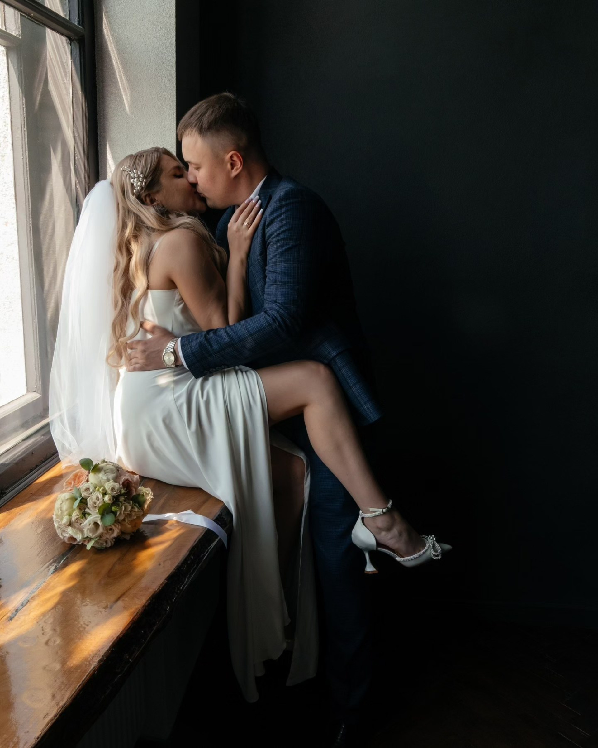 Свадебная фотосессия в&nbsp;темной фотостудии Екатеринбург