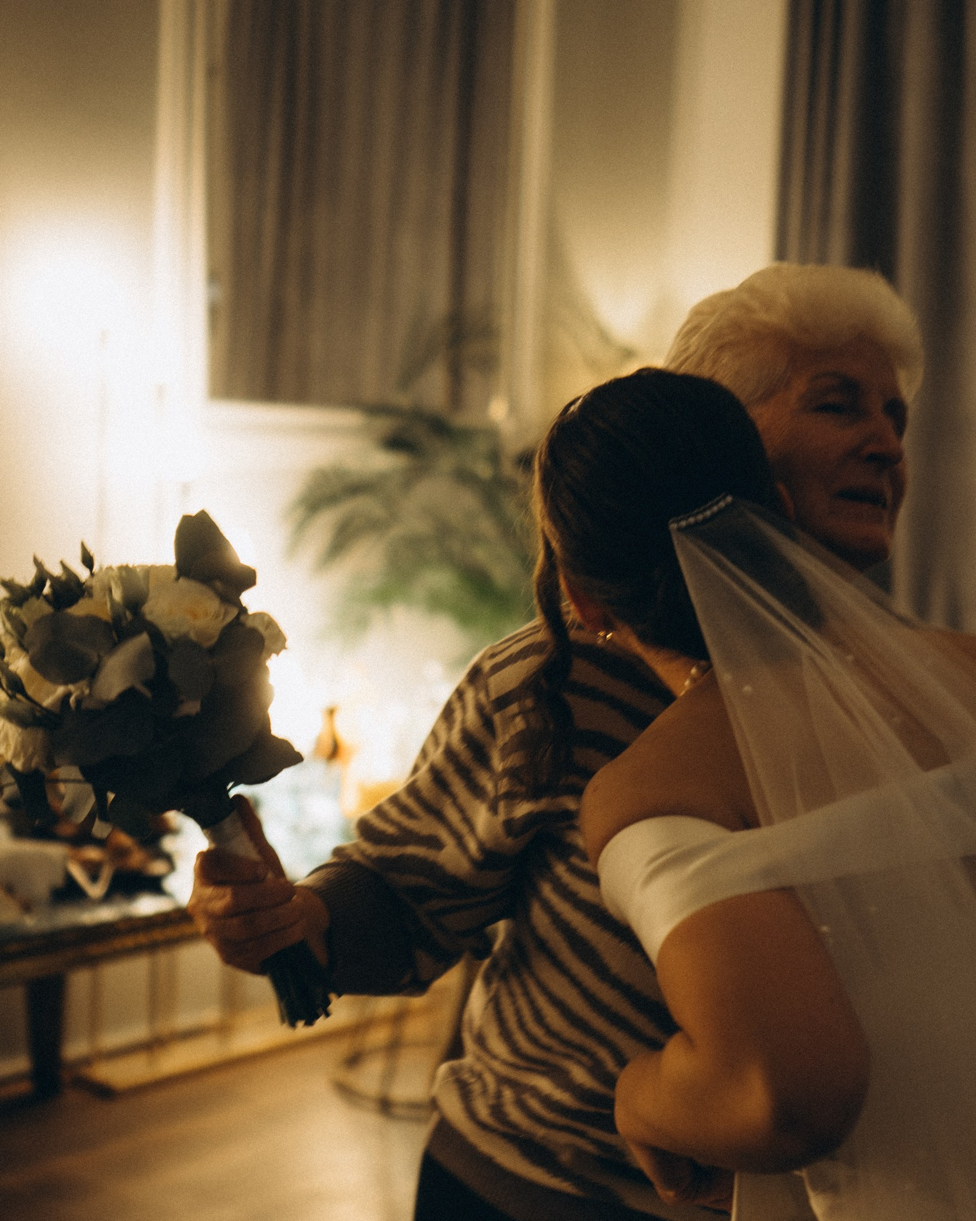 СЬЕМКА РЕПОРТАЖ В ЗАГСЕ (2 ДВОРЕЦ)