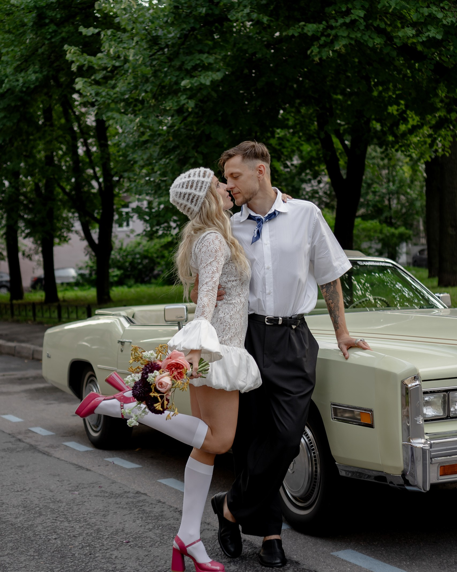 СВАБЕДНАЯ СЬЕМКА С&nbsp;КАБРИОЛЕТОМ В&nbsp;САНТК-ПЕТЕРБУРГЕ НА&nbsp;ПЕТРОГРАДКЕ