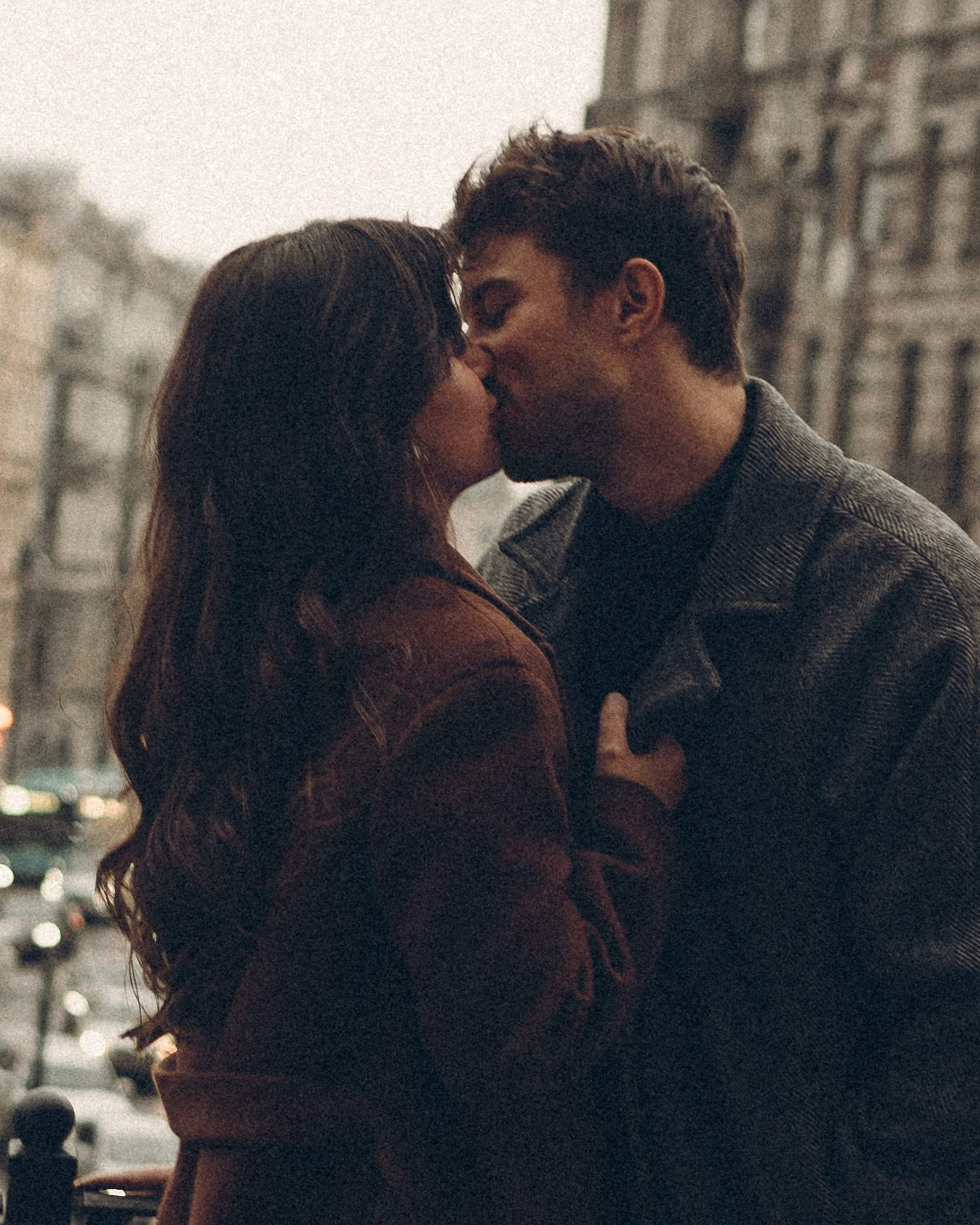 СВАДЬБА ДЛЯ ДВОИХ В УЮТНОЙ ПИТЕРСКОЙ КВАРТИРЕ И НА КАТК В НОЯБРЕ