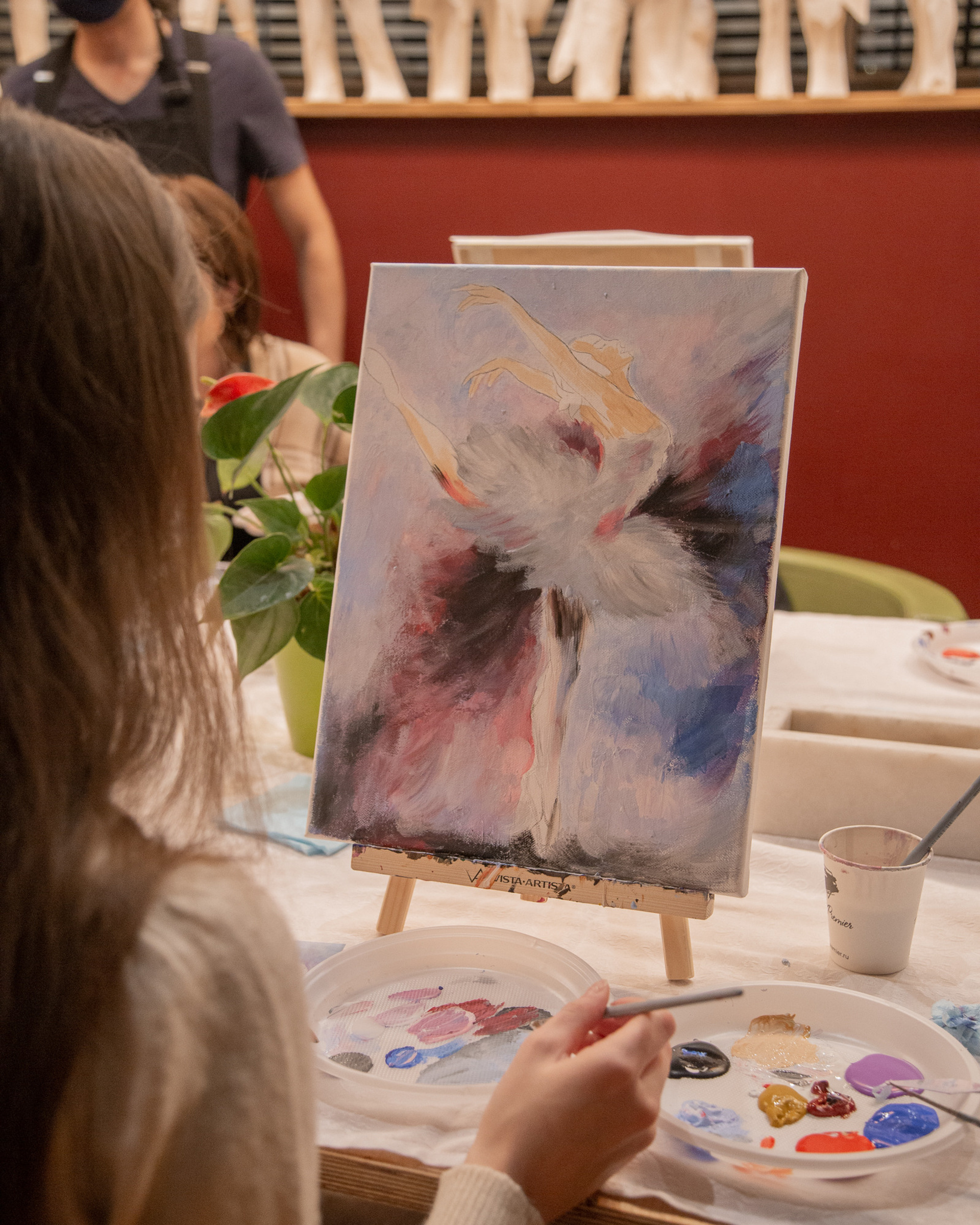 Арт-вечеринка с Art Premier в Hi Garden Bar