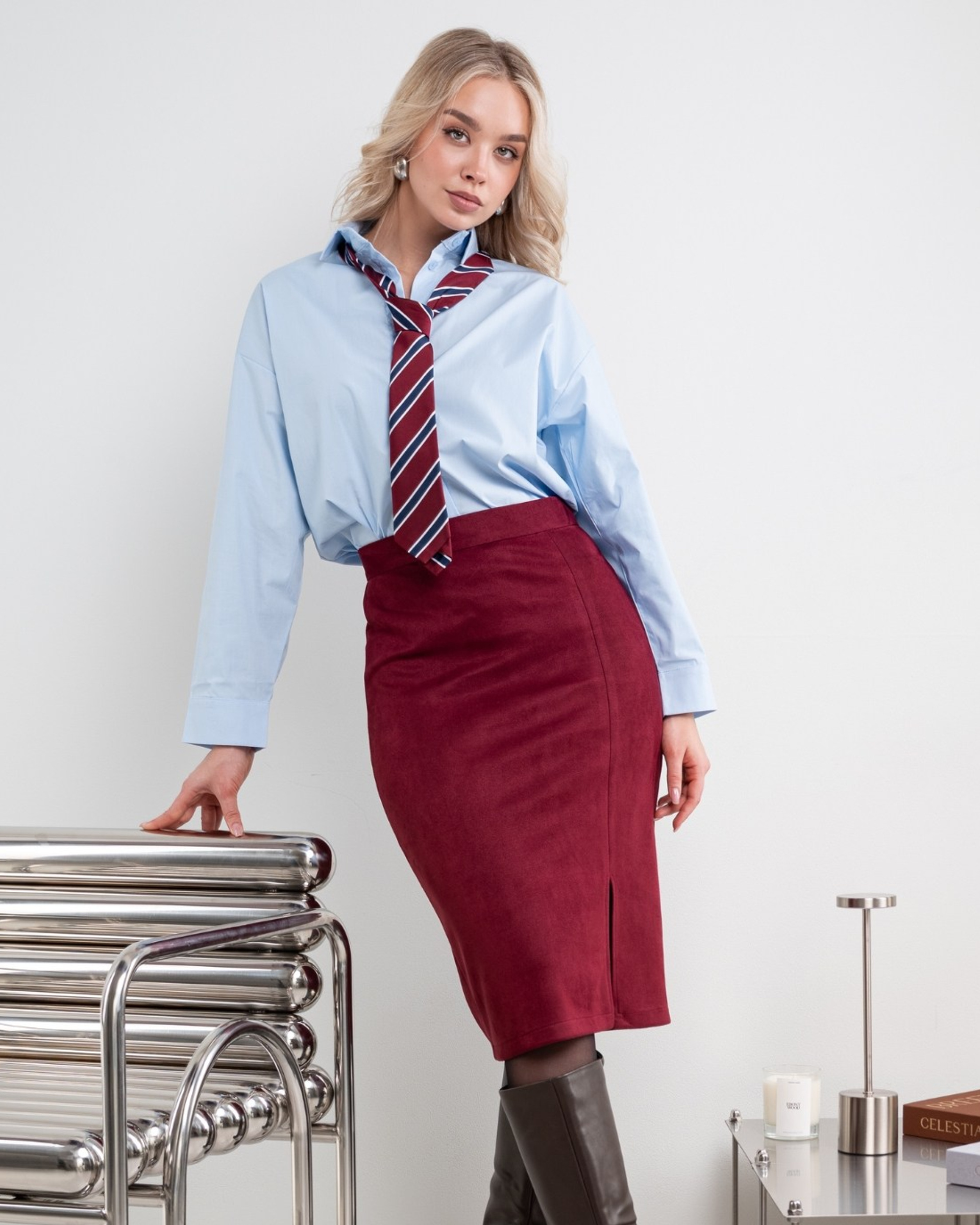 Замшевые юбки серия 2: интерьер+стилист