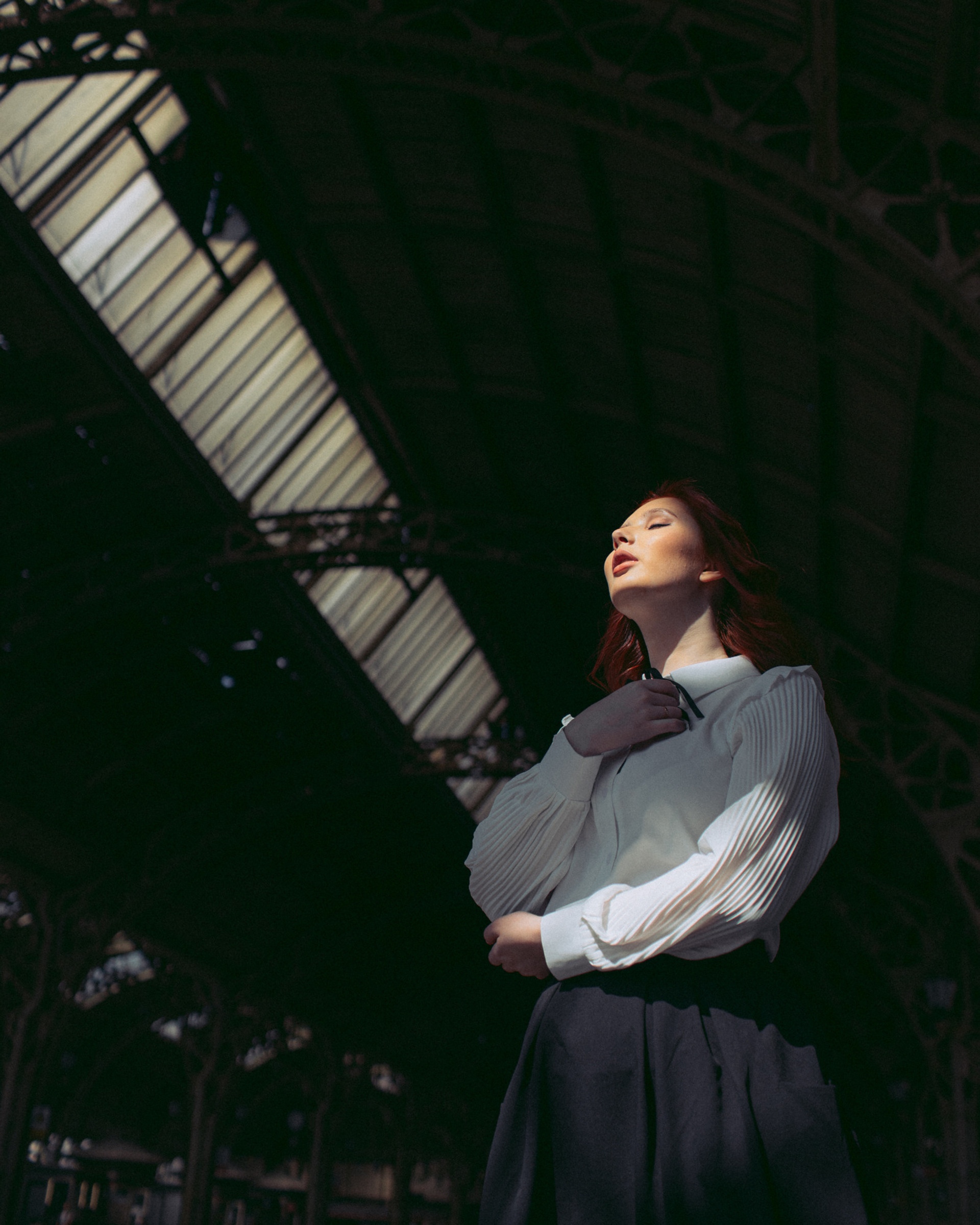 Поезд прибывает