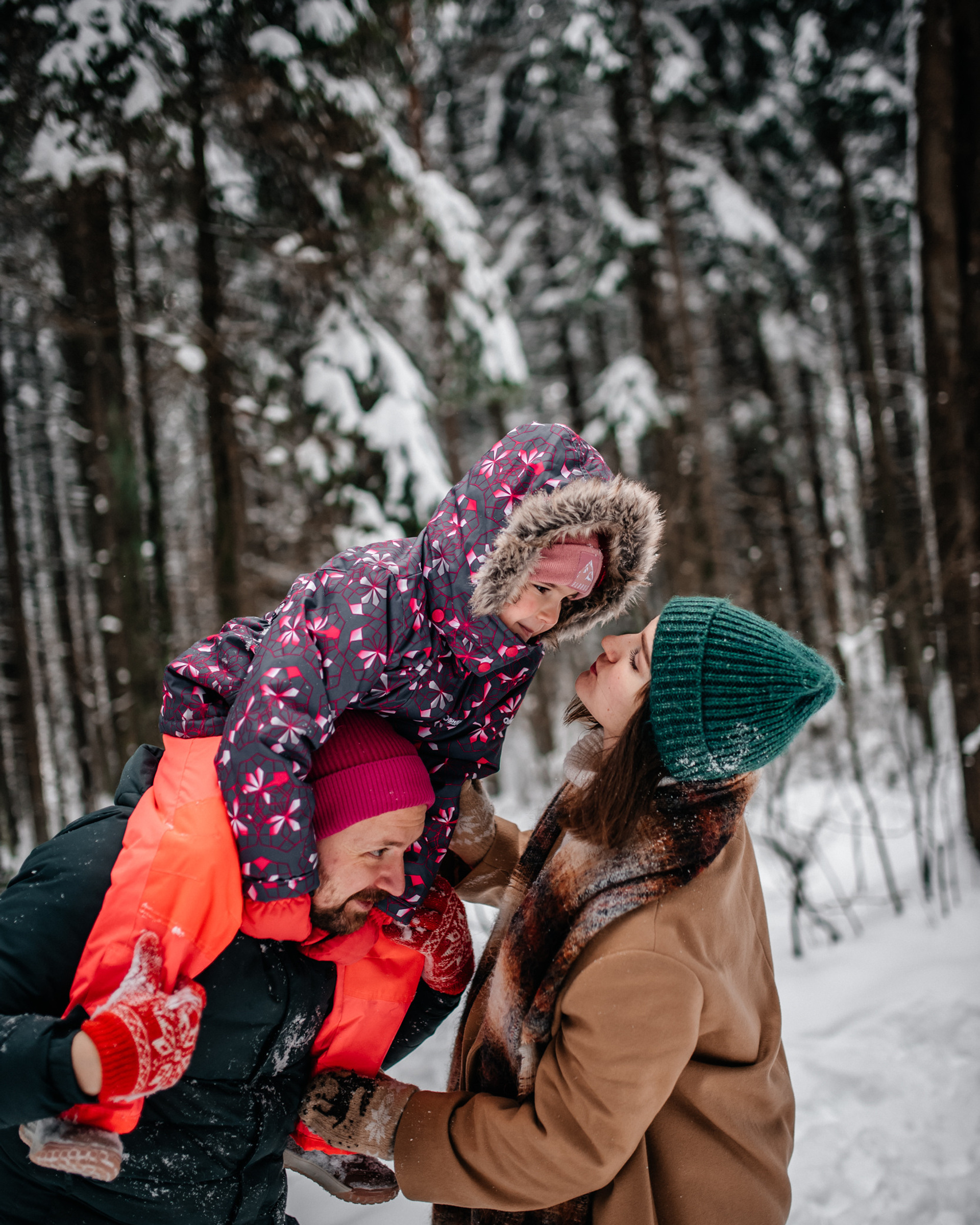 Саша-Коля-Ая