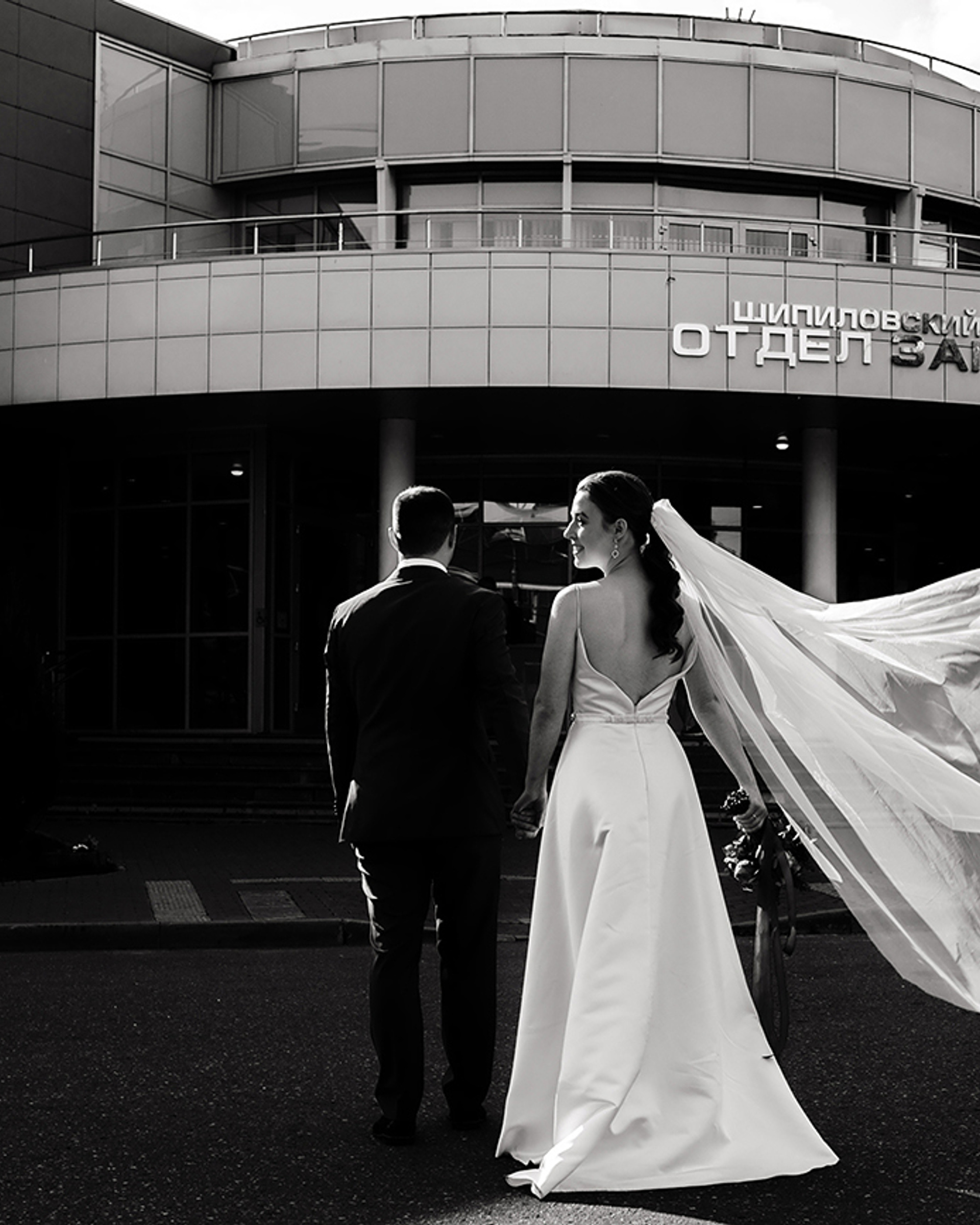 Этому городу нужен новый герой