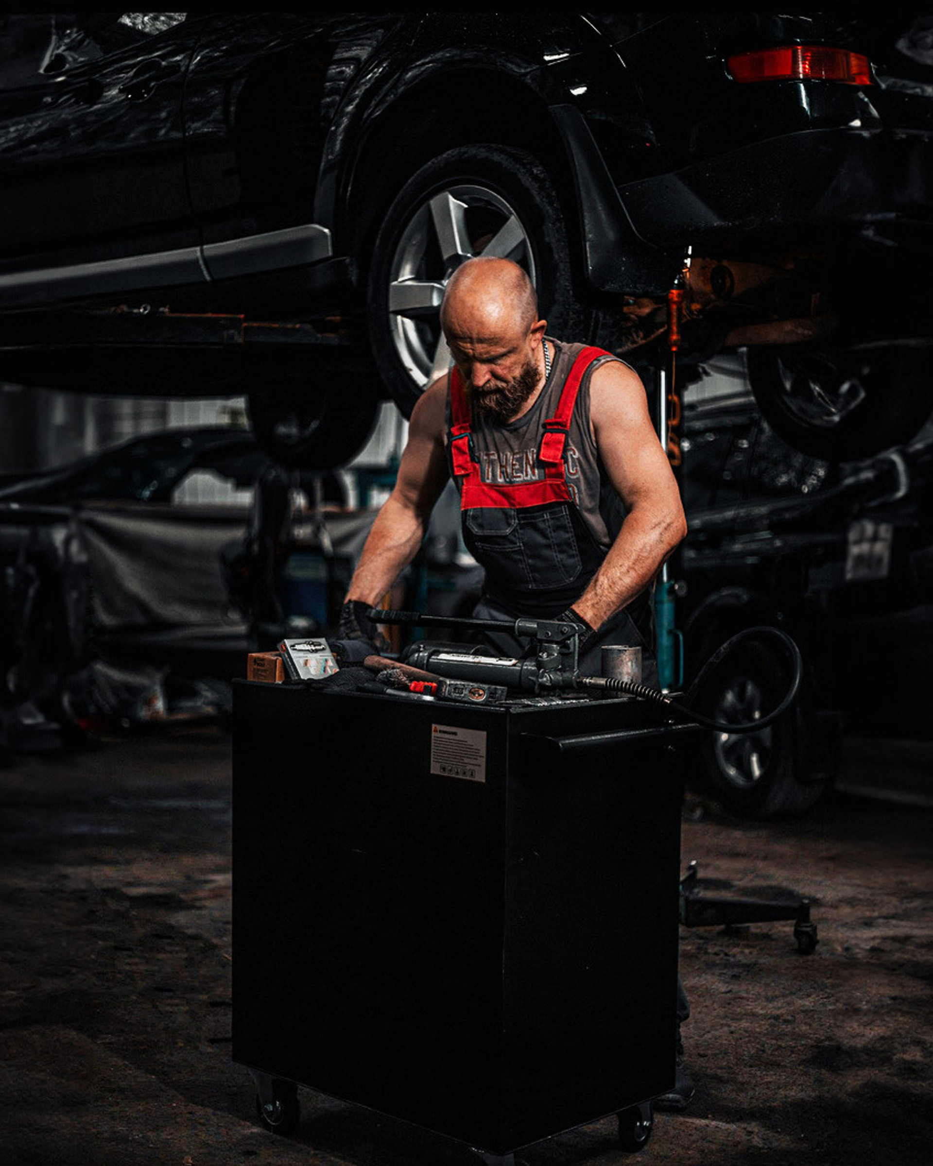 Олег, бизнес фото