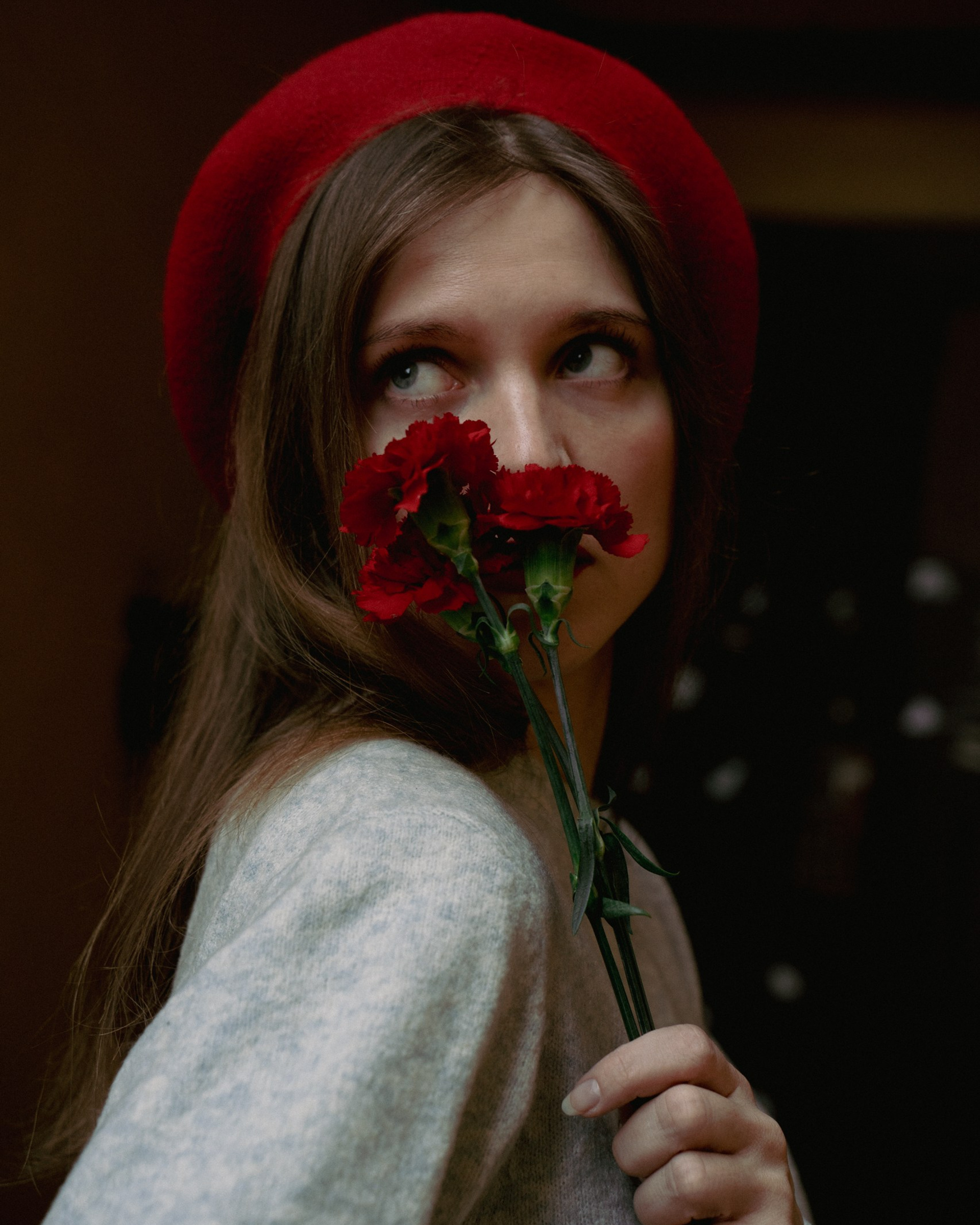 История трёх гвоздик