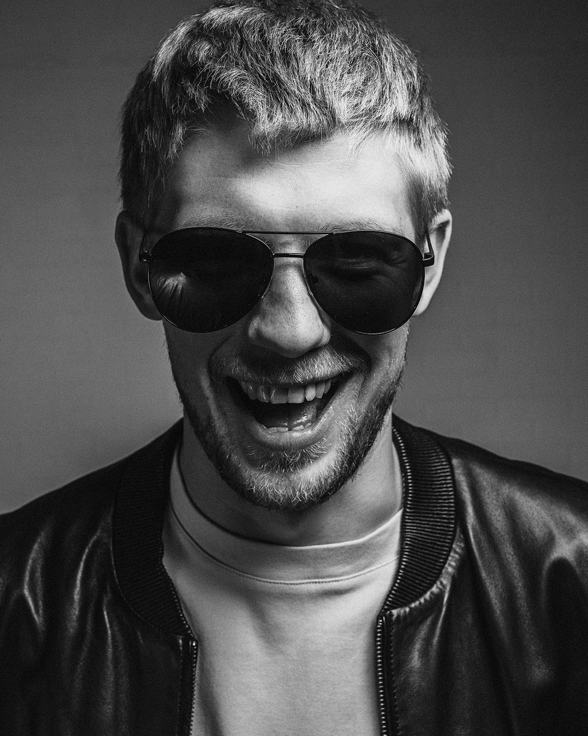 Александр Захаров