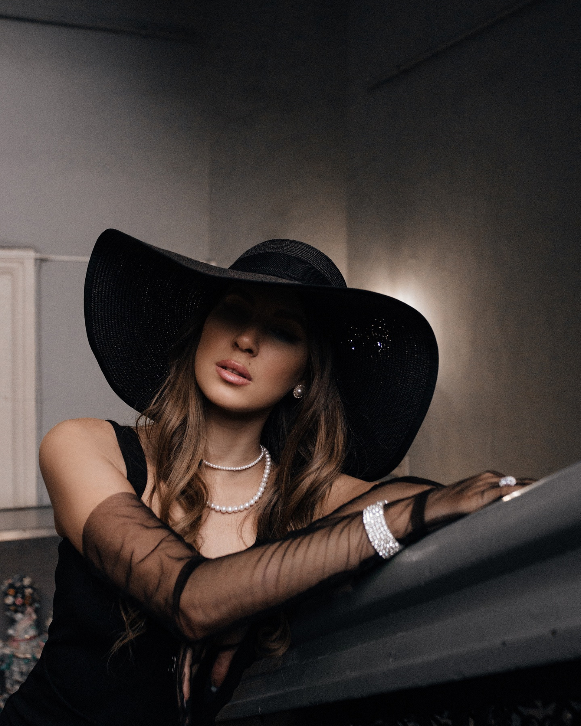 Индивидуальная фотосессия в картинной галерее|Кристина