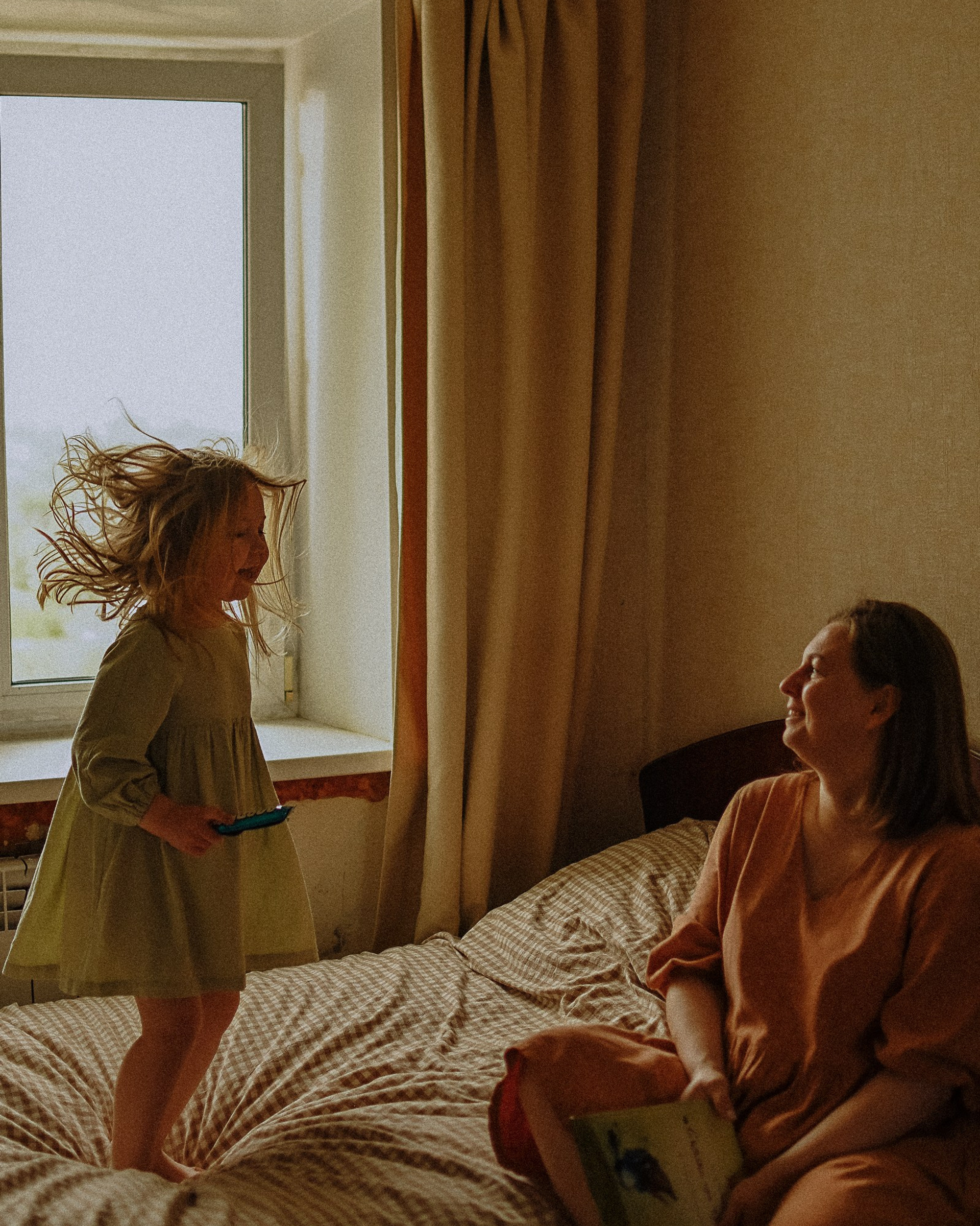 Оксана и Оля. Домашняя фотосессия