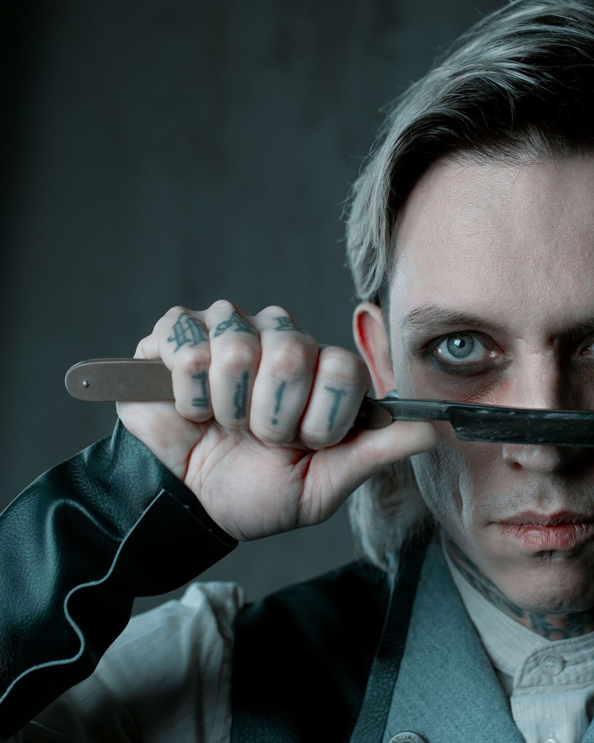 Демон-парикмахер