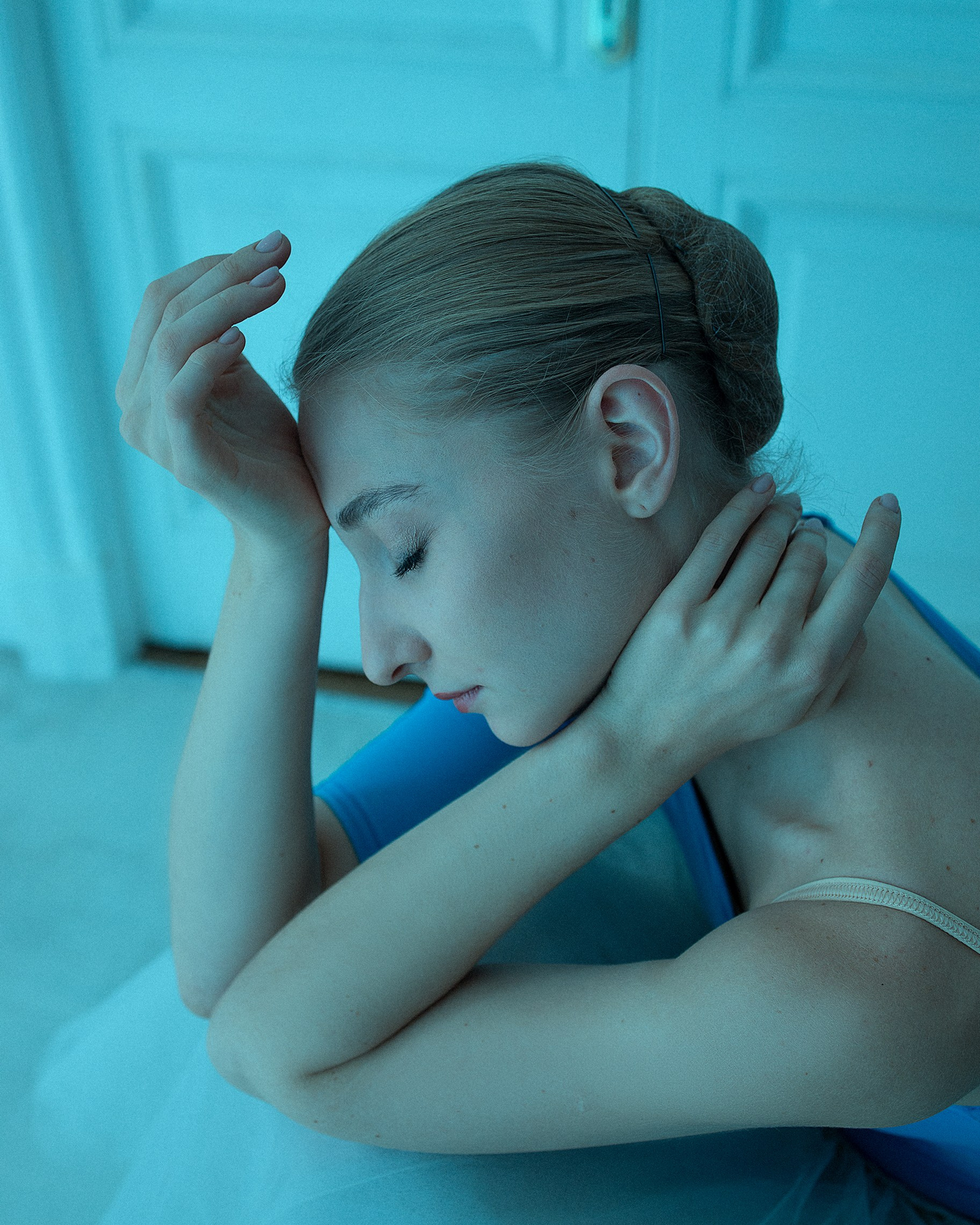 Dark side of a fucking ballet ~ Chapter one: Sadness