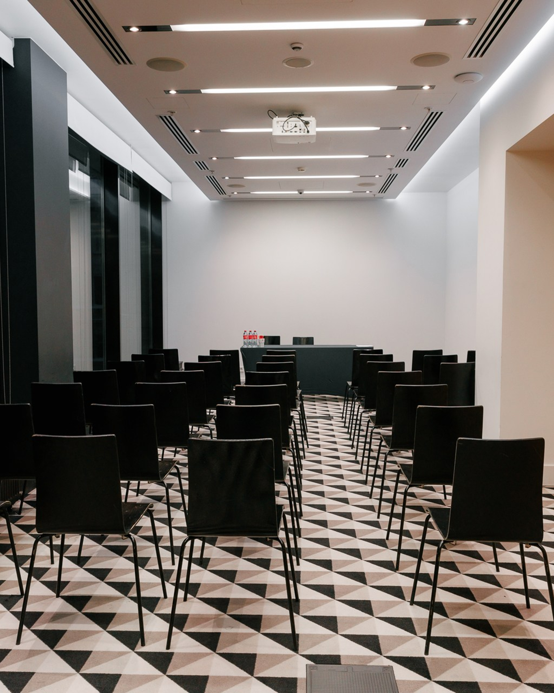 Конференц-залы AZIMUT сити-отель