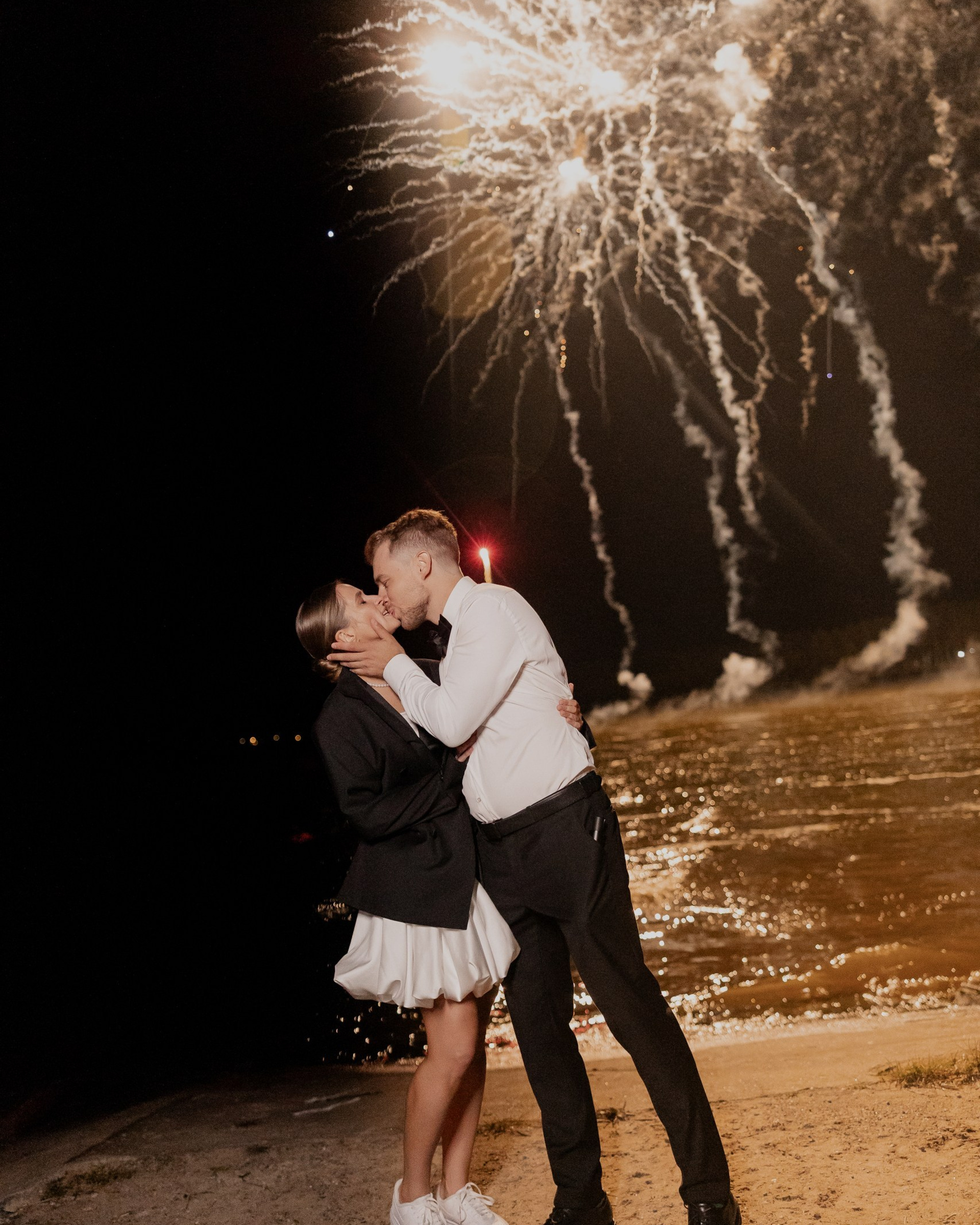 Любовь и&nbsp;молния