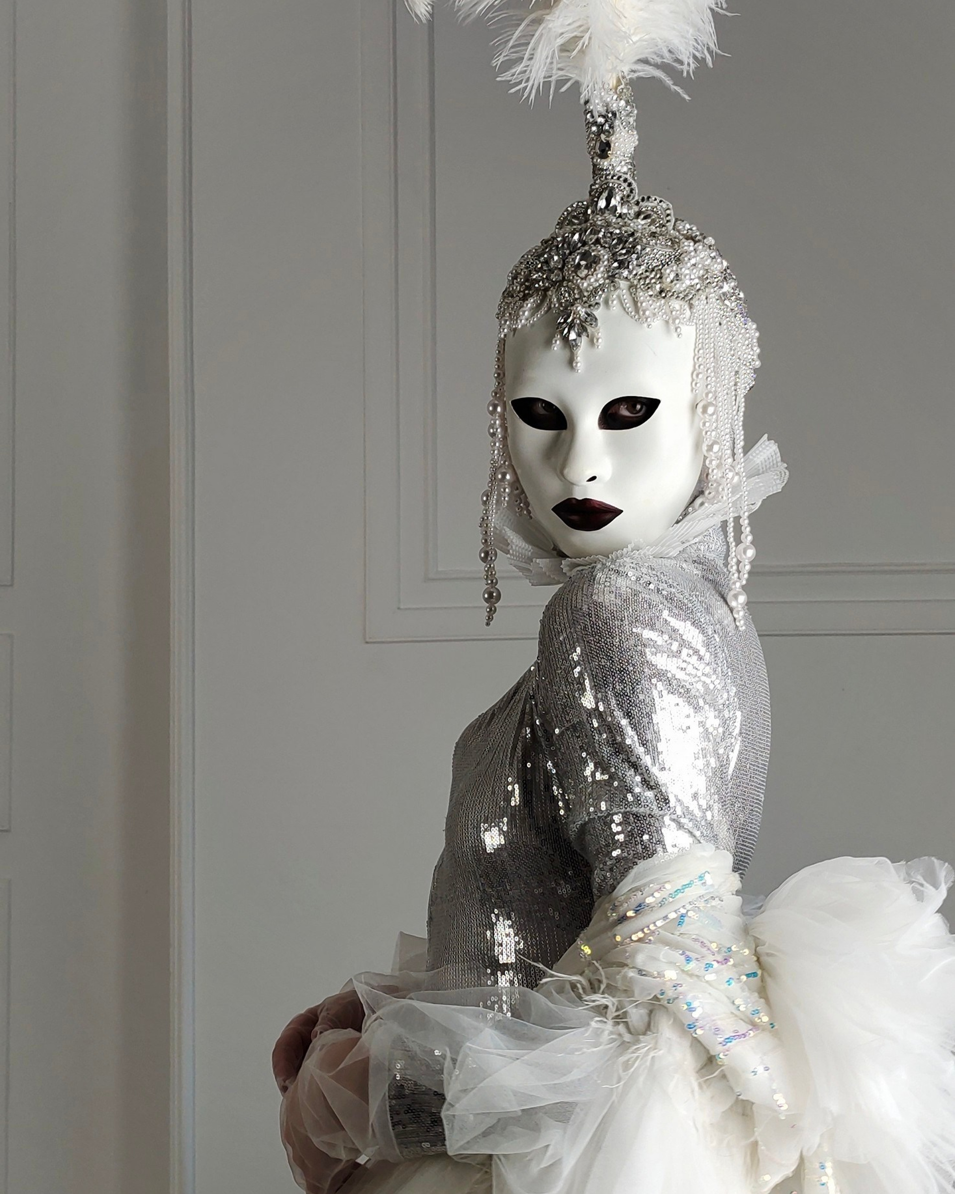 Серебро-перья