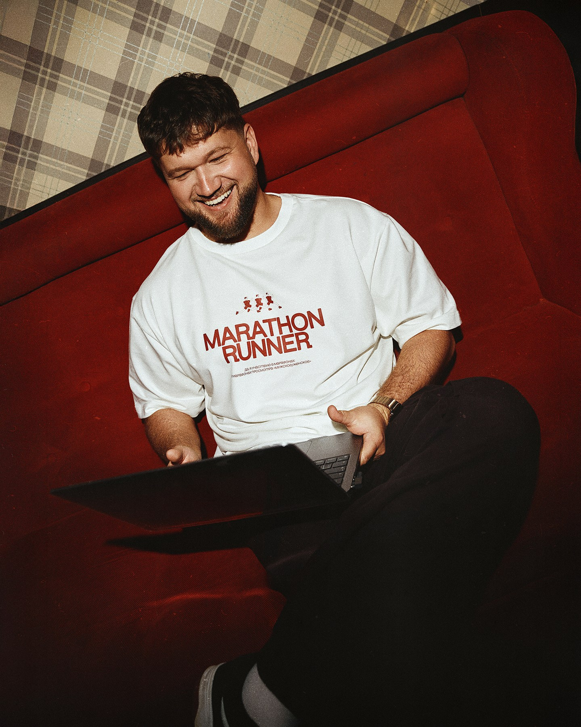 Съёмка мерча Приятного Ильдара