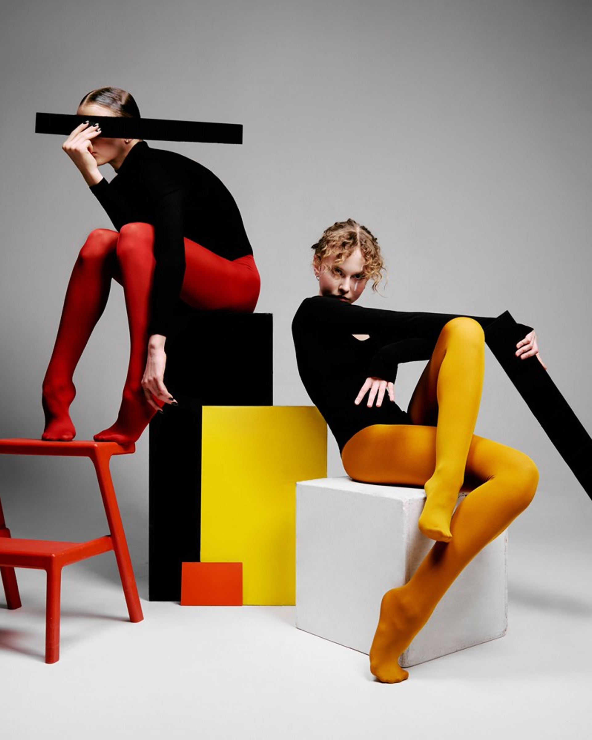 СУПРЕМАТИЗМ