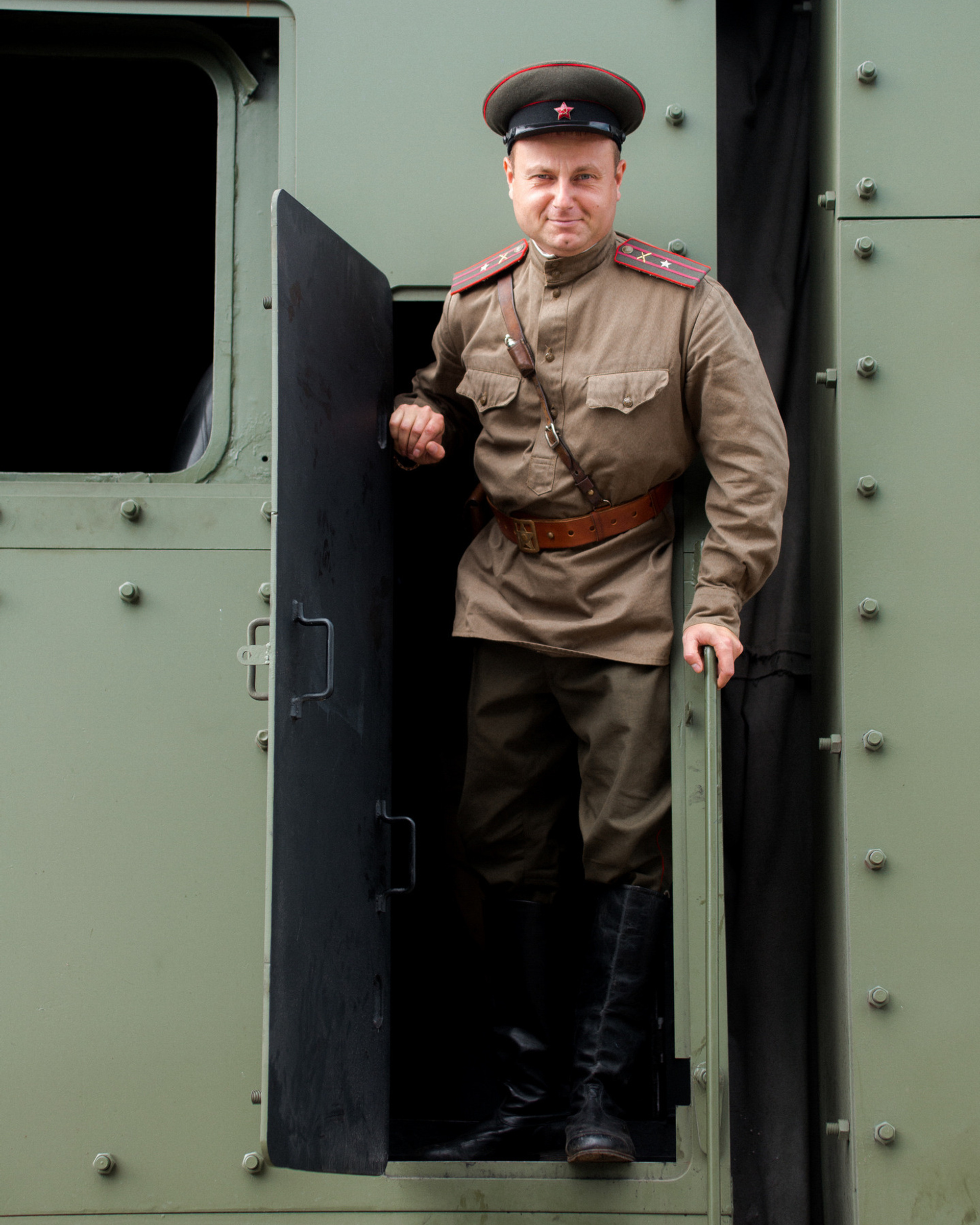 Прибытие бронепоезда БП-43 на станцию Мценск