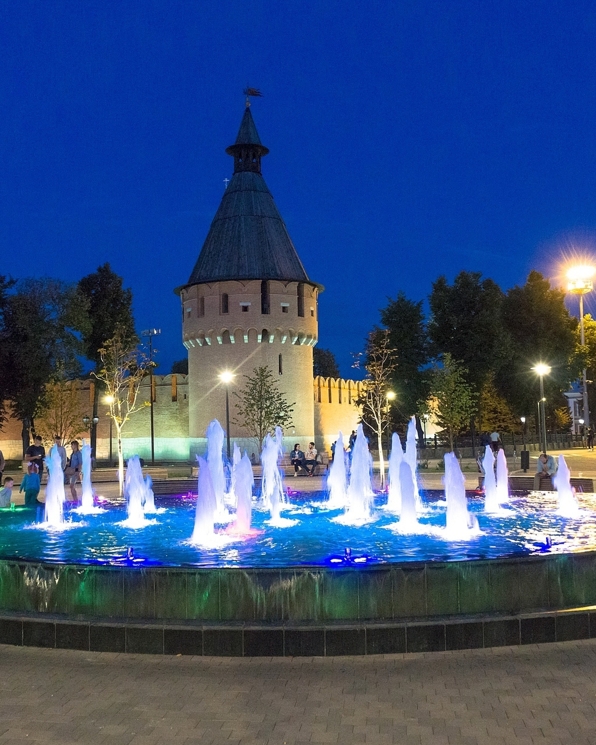 Фонтан на&nbsp;Крестовоздвиженской площади Тулы