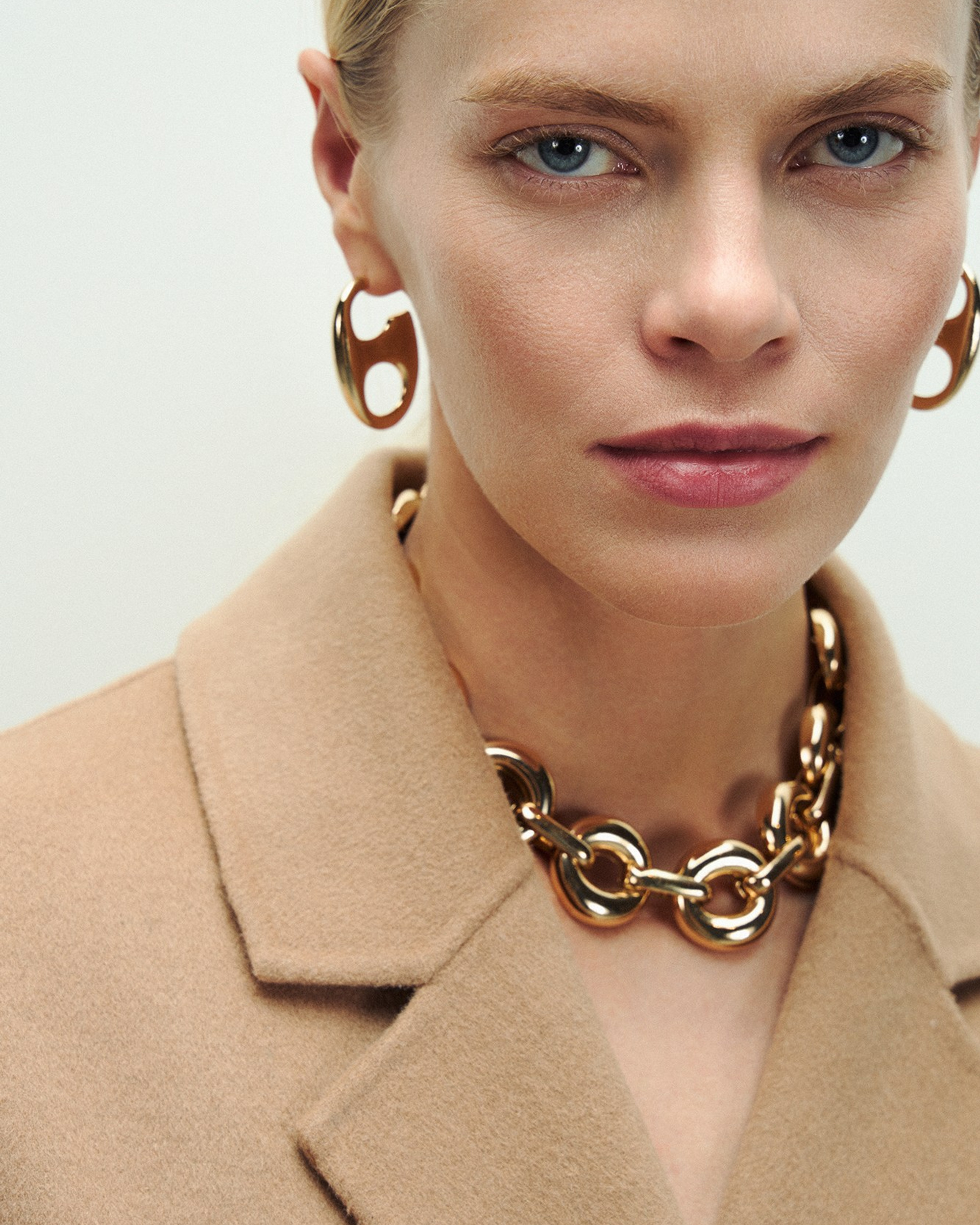 Рекламная съемка для MANGO