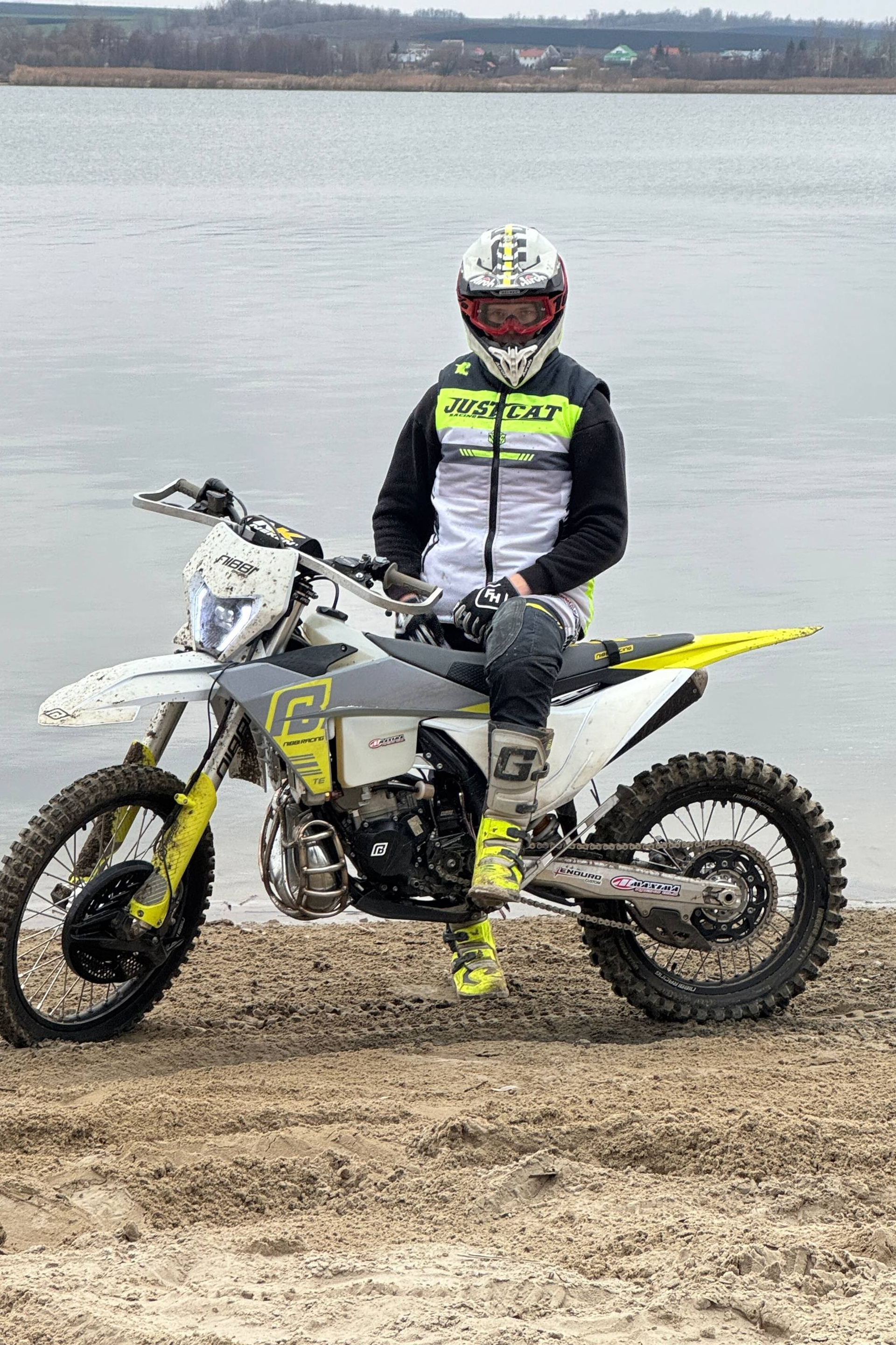 Инструктора. Профессиональный прокат эндуро мотоциклов и квадроциклов в г. Белгород