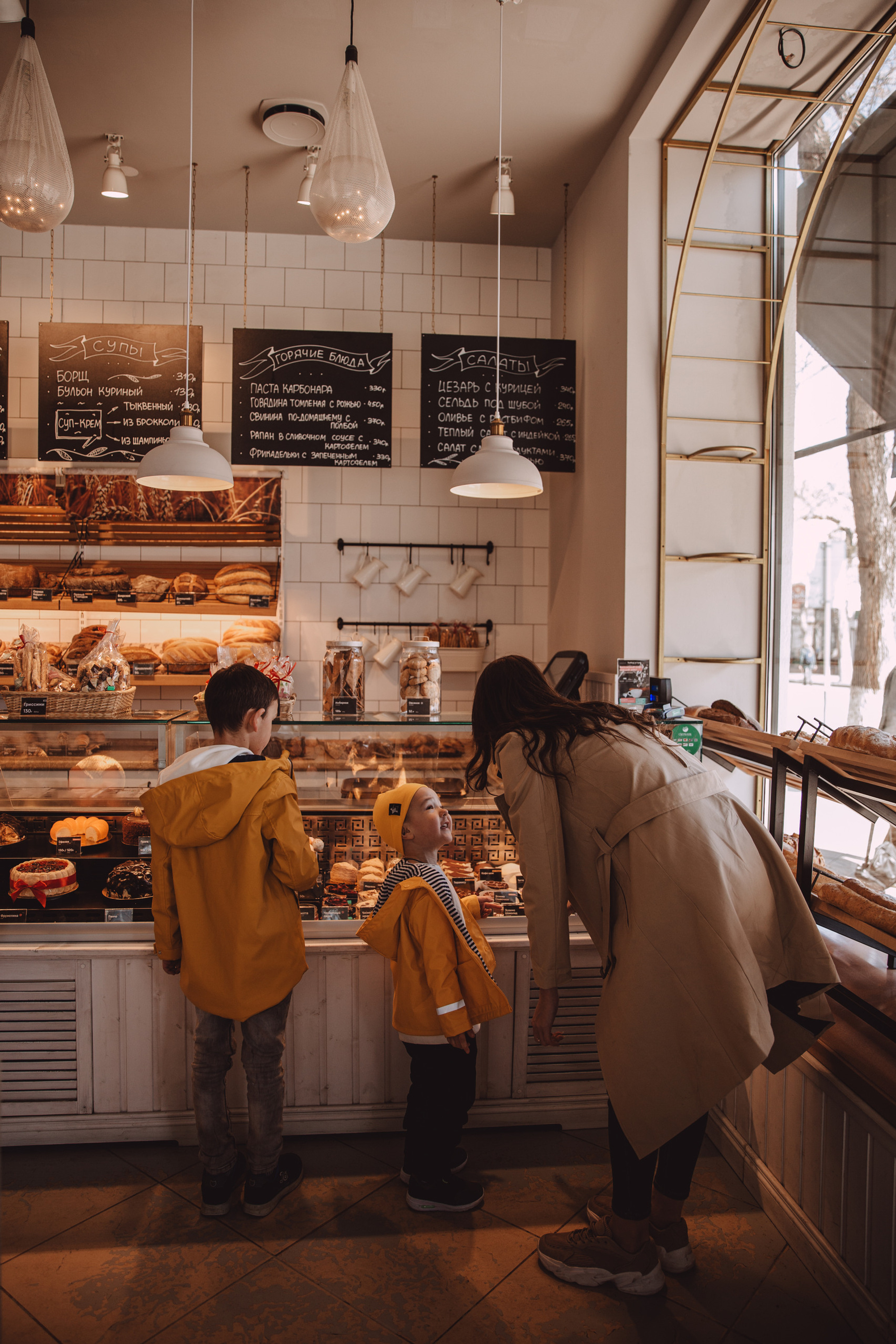 Уличная съемка с Олей и ее мальчиками