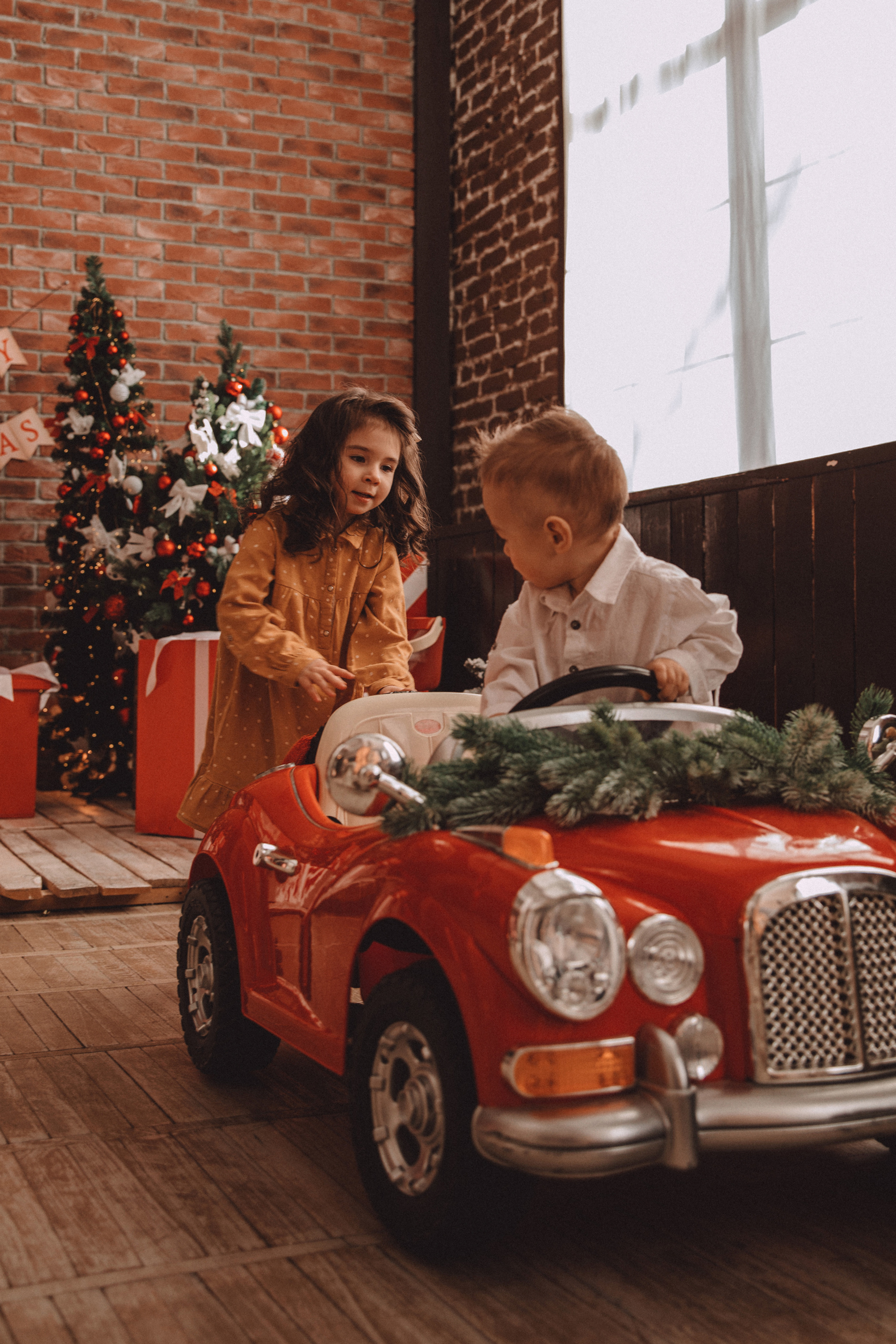 Семья Насти и Жени в «White Donkey»