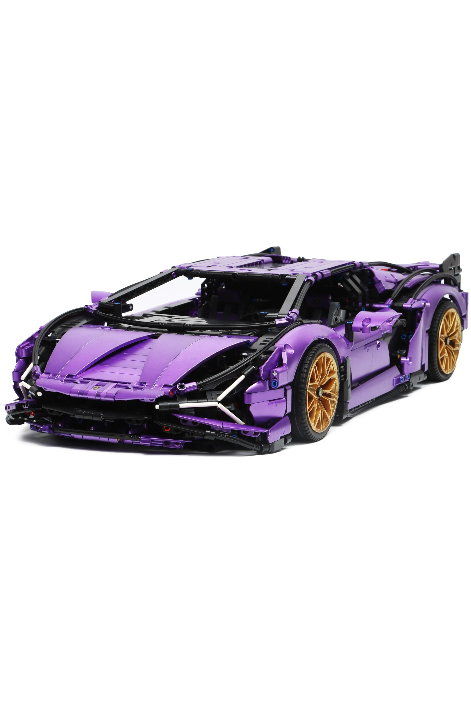 Съёмка детских товаров и игрушек для маркетплейсов | Москва Фотостудия AURA | АУРА. Предметная фотостудия AURA