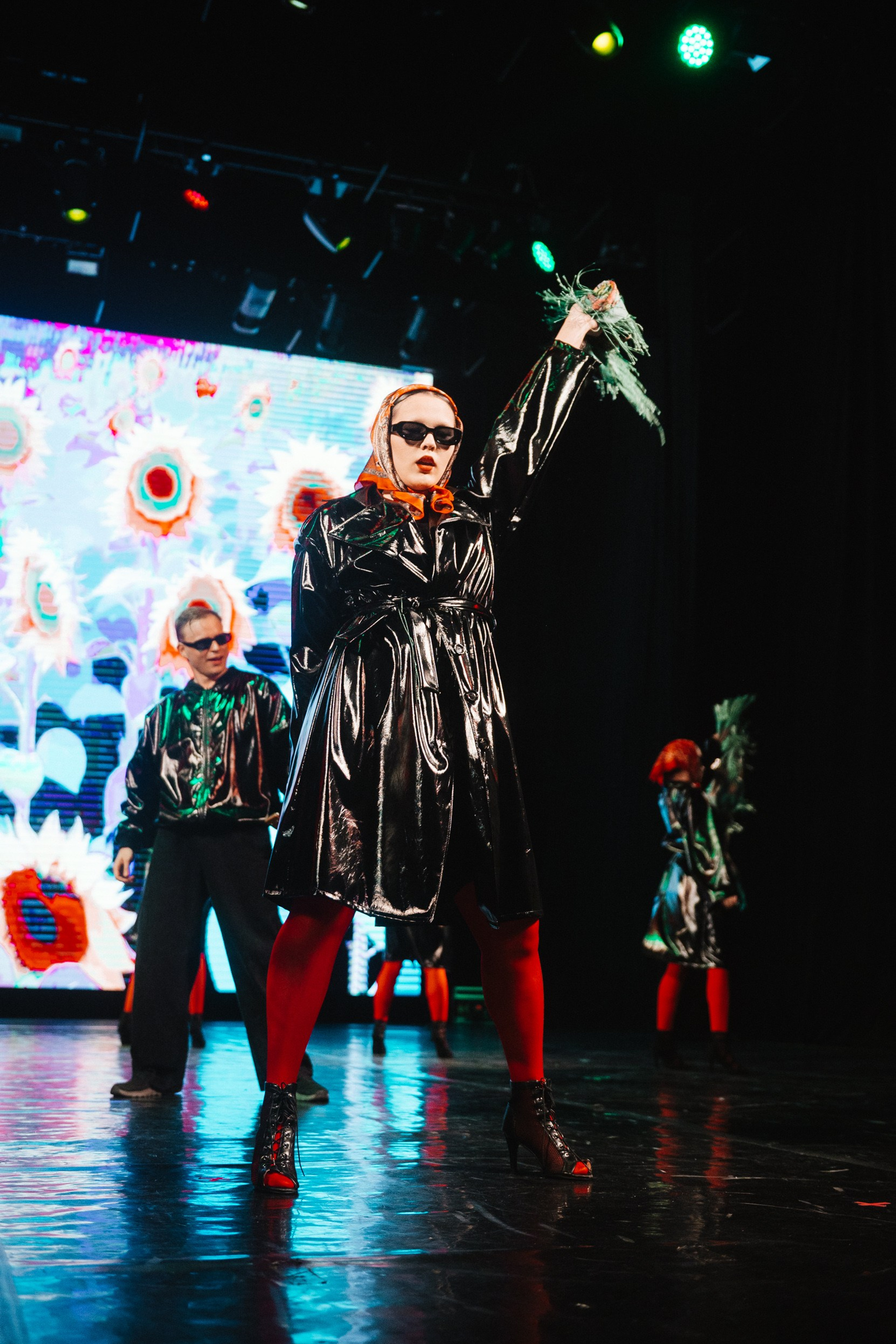 Todes. Студия танца Аллы Духовой.