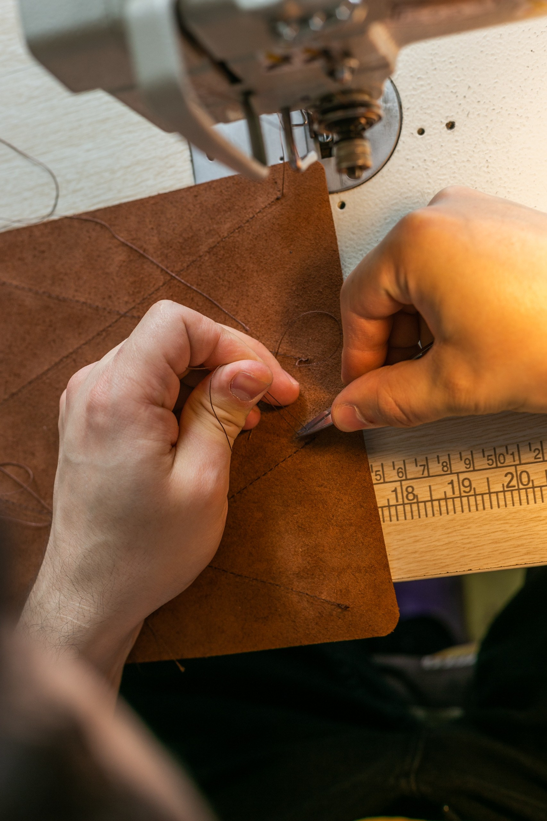 Контент-съемка для кожевенной мастерской «12|11»