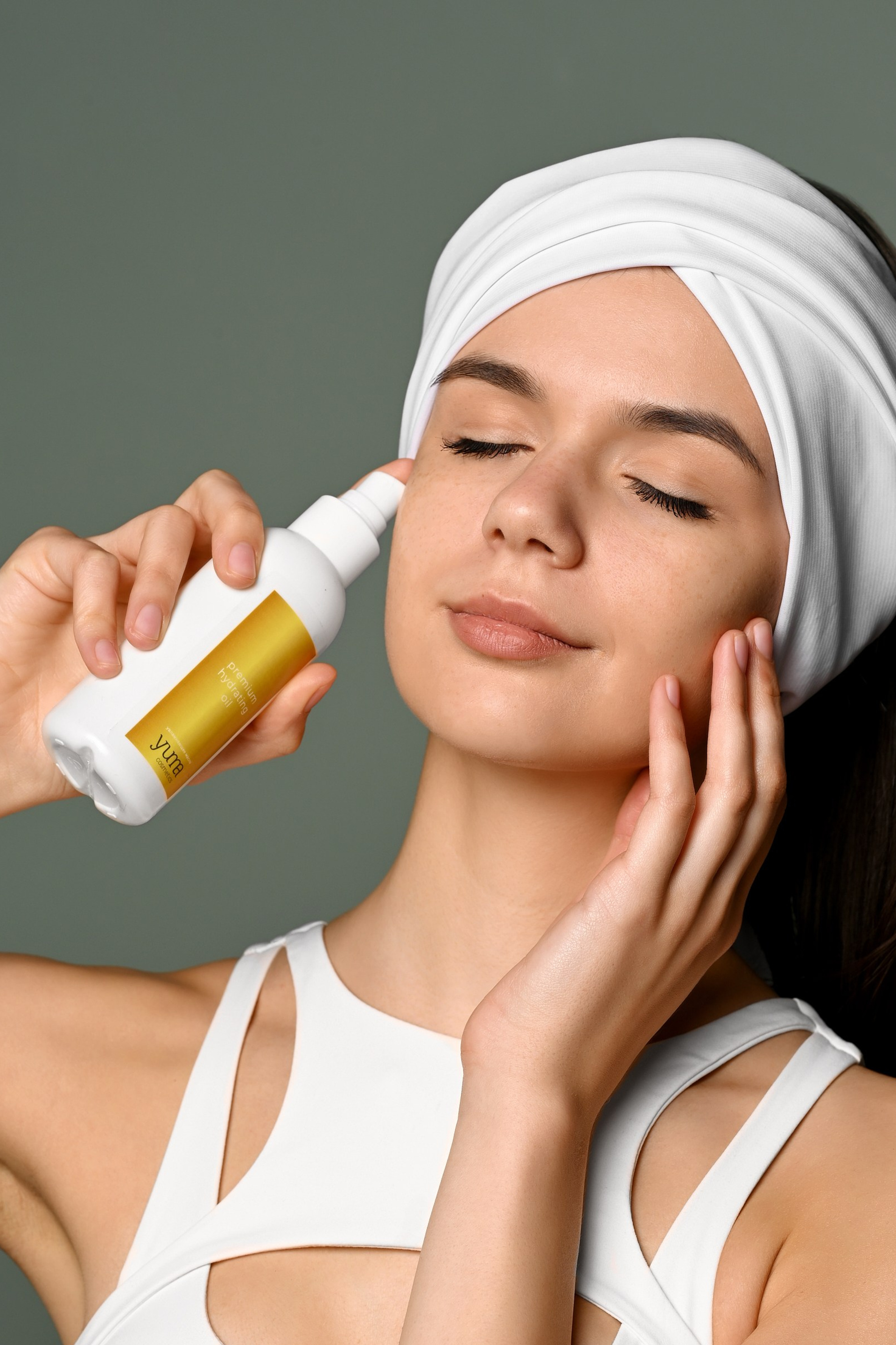 Уходовая и декоративная косметика. Предметный контент — фотограф в Саратове Юлия