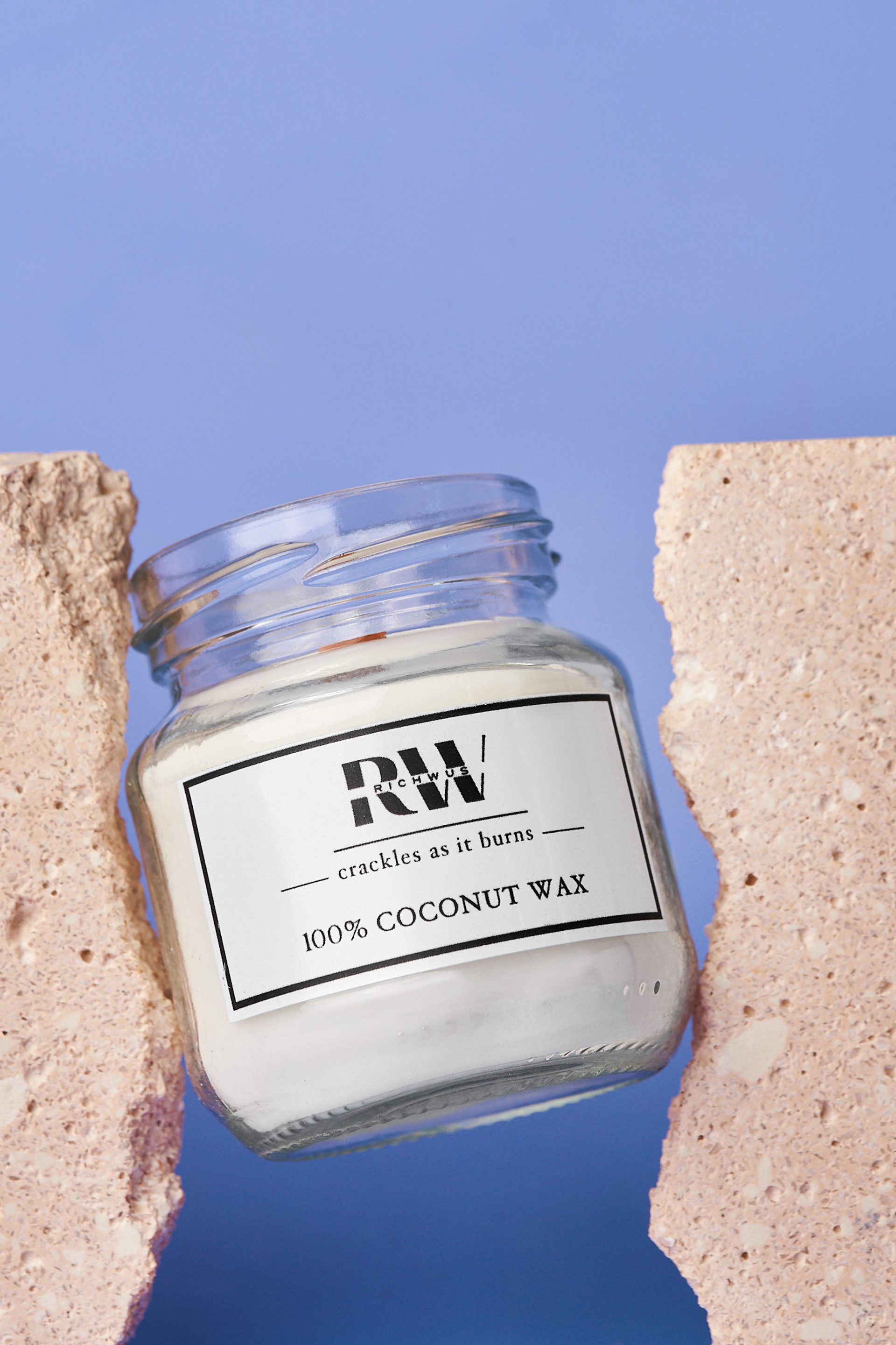 Контент для брендов, экспертов и бьюти мастеров. Предметный контент — фотограф в Саратове Юлия