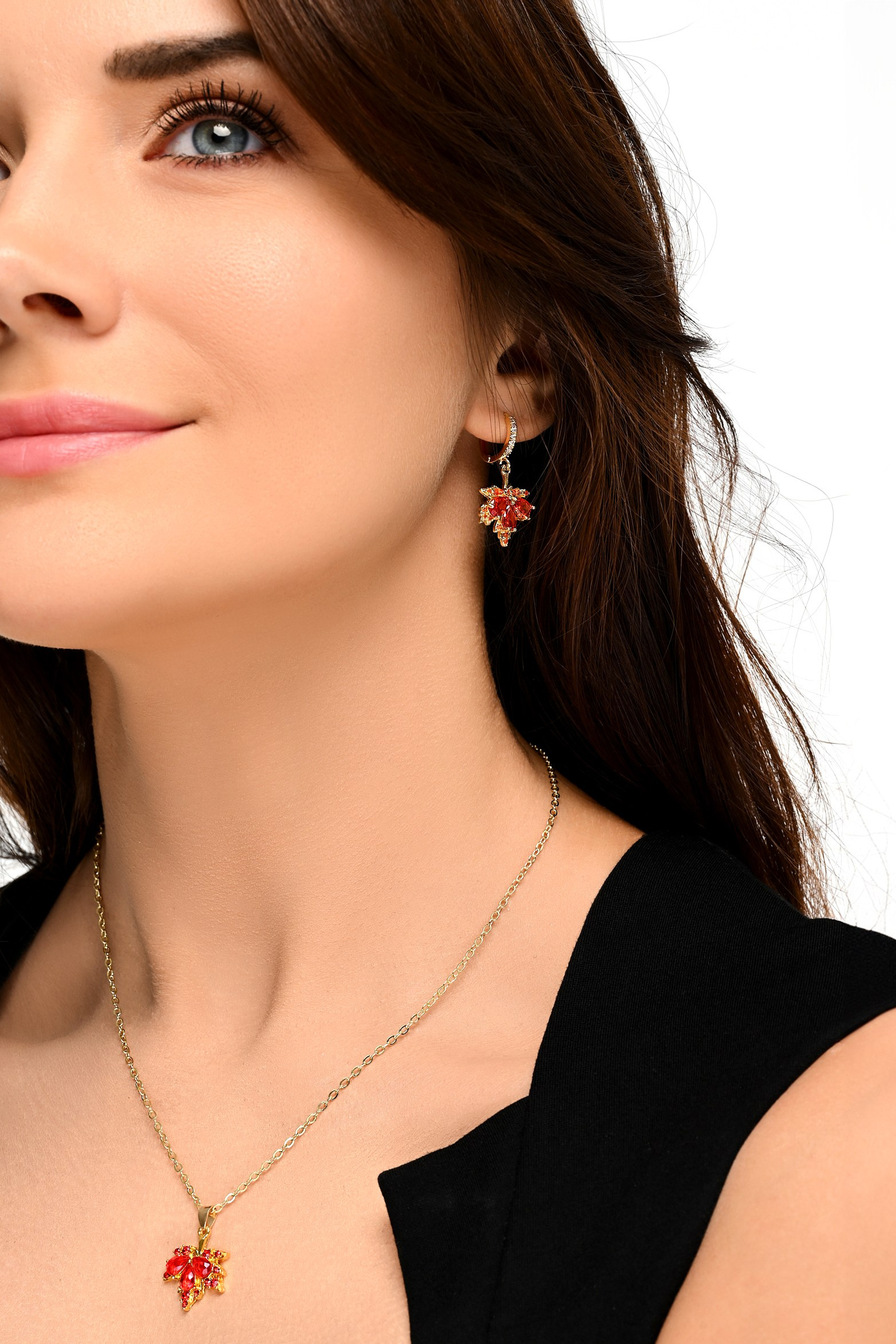 Бижутерия. Предметный контент — фотограф в Саратове Юлия