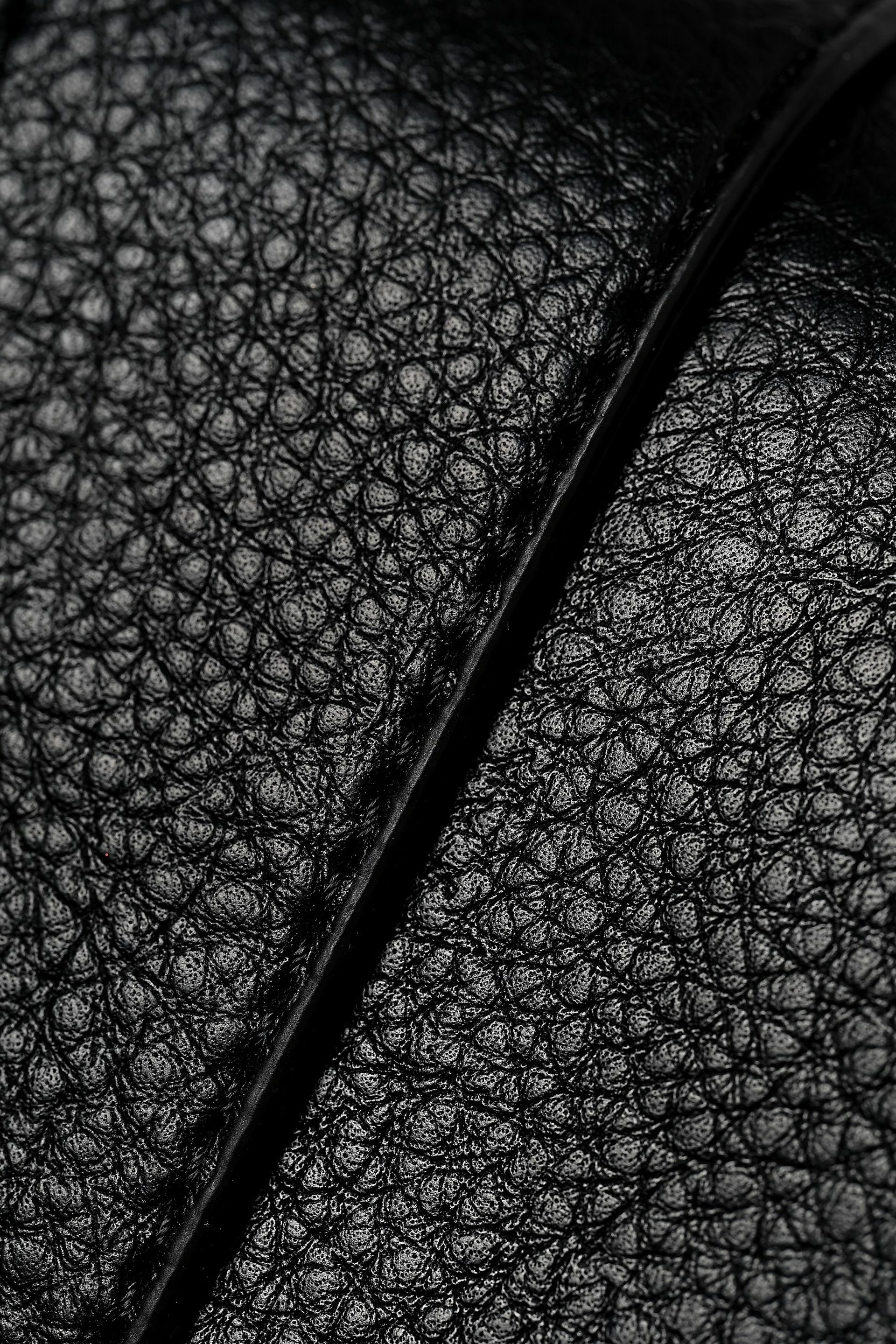 Съемка сумок, кошельков, рюкзаков и других аксессуаров. Предметный контент — фотограф в Саратове Юлия