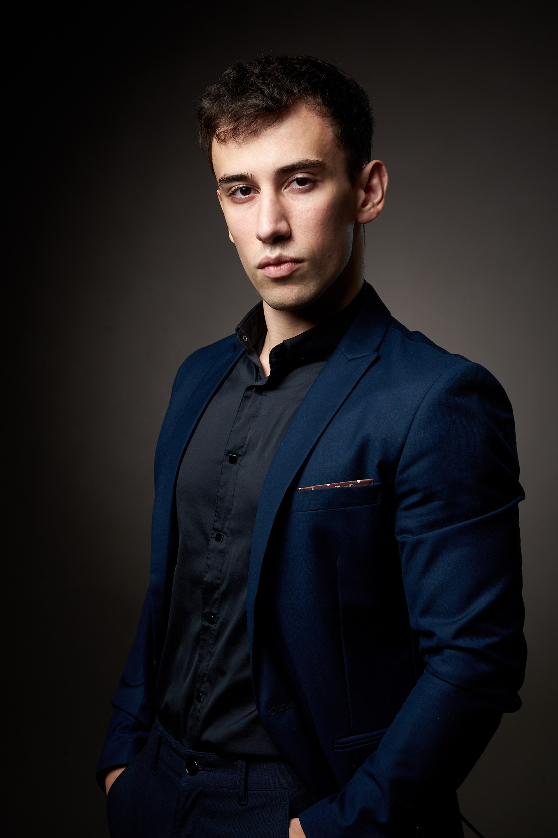 Мужской и женский бизнес портрет. Предметный контент — фотограф в Саратове Юлия