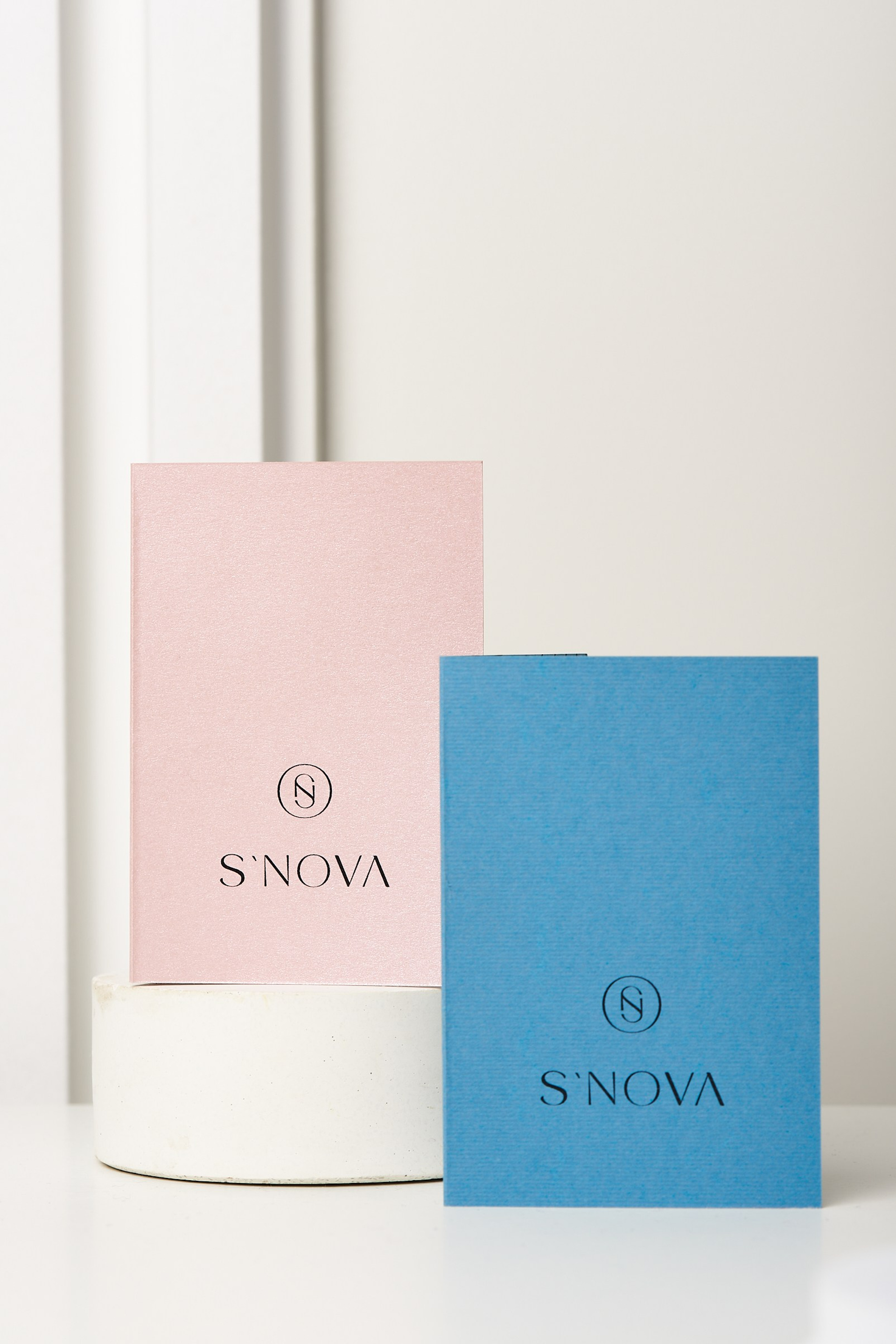 Контент для брендов, экспертов и бьюти мастеров. Предметный контент — фотограф в Саратове Юлия