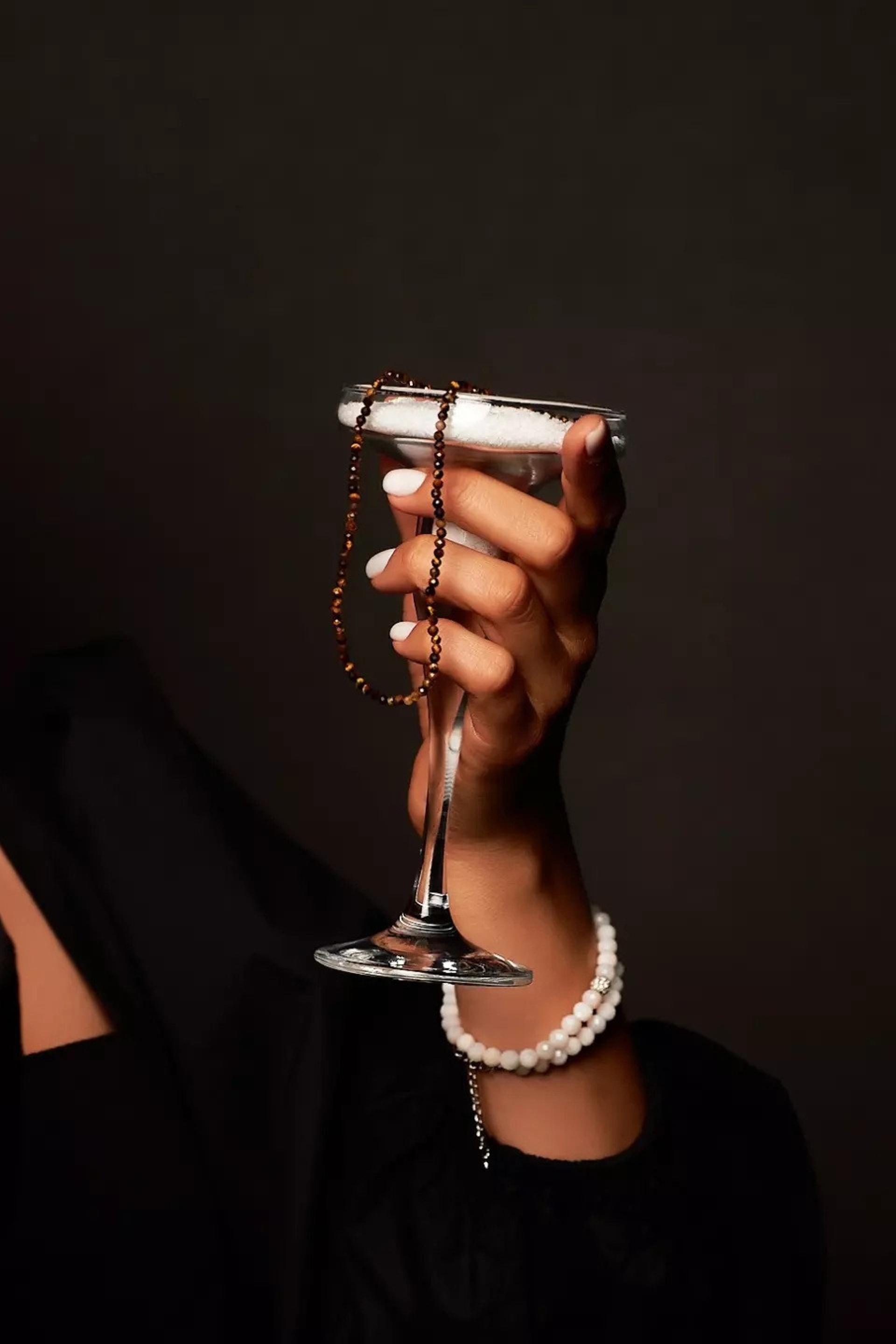 Контент для брендов, экспертов и бьюти мастеров. Предметный контент — фотограф в Саратове Юлия