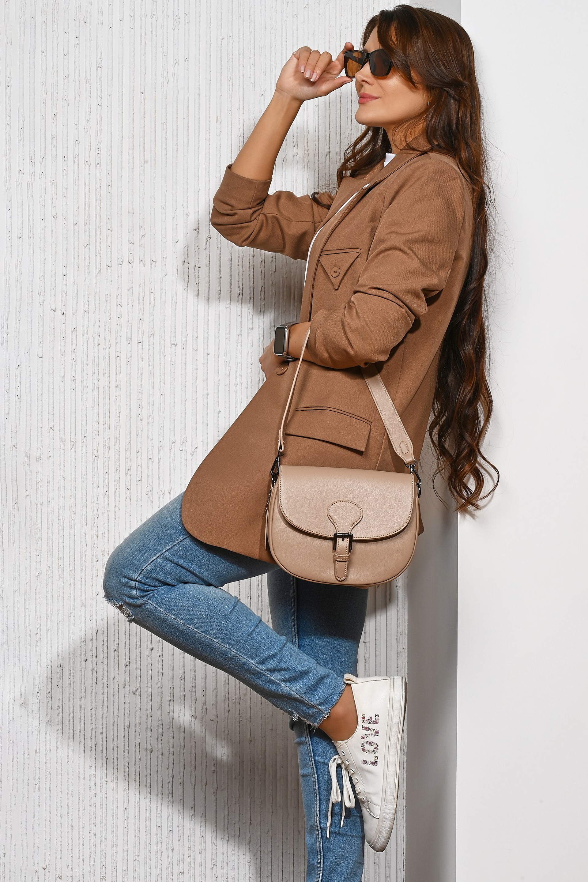 Съемка сумок, кошельков, рюкзаков и других аксессуаров. Предметный контент — фотограф в Саратове Юлия