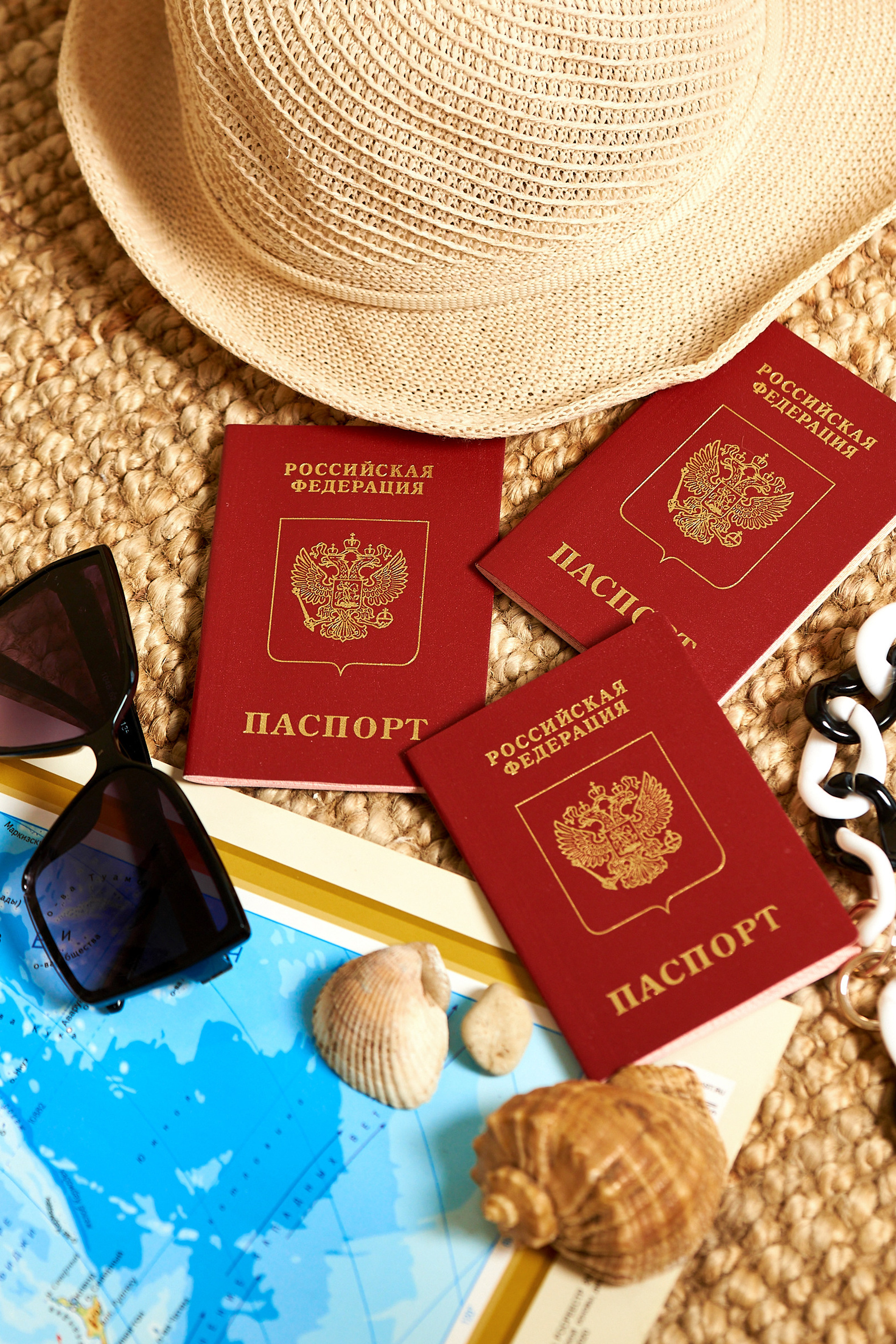 Контент для брендов, экспертов и бьюти мастеров. Предметный контент — фотограф в Саратове Юлия