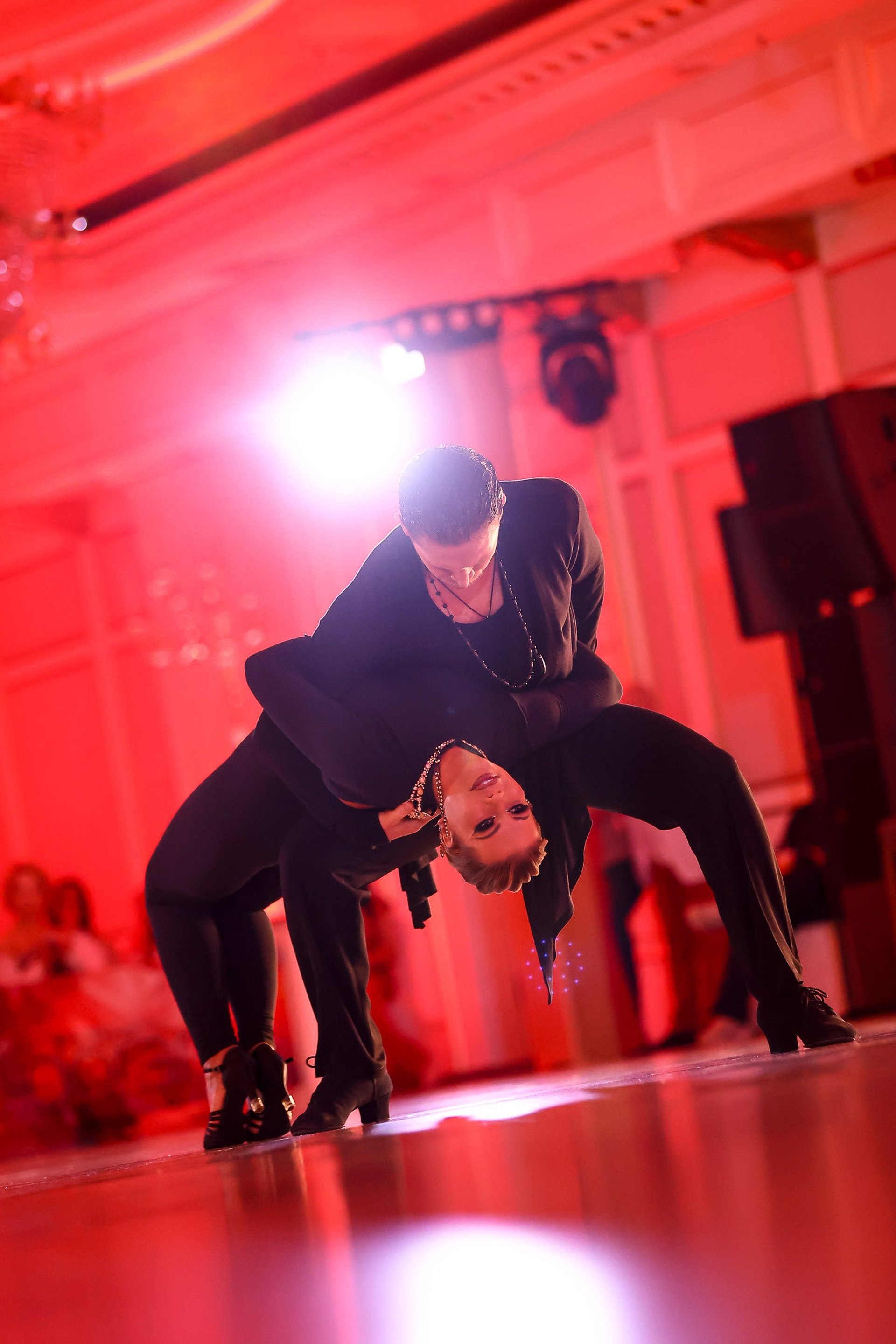 Осенние сезоны 2025. Фотограф Дмитрий Плетнев — QuickDancePhoto